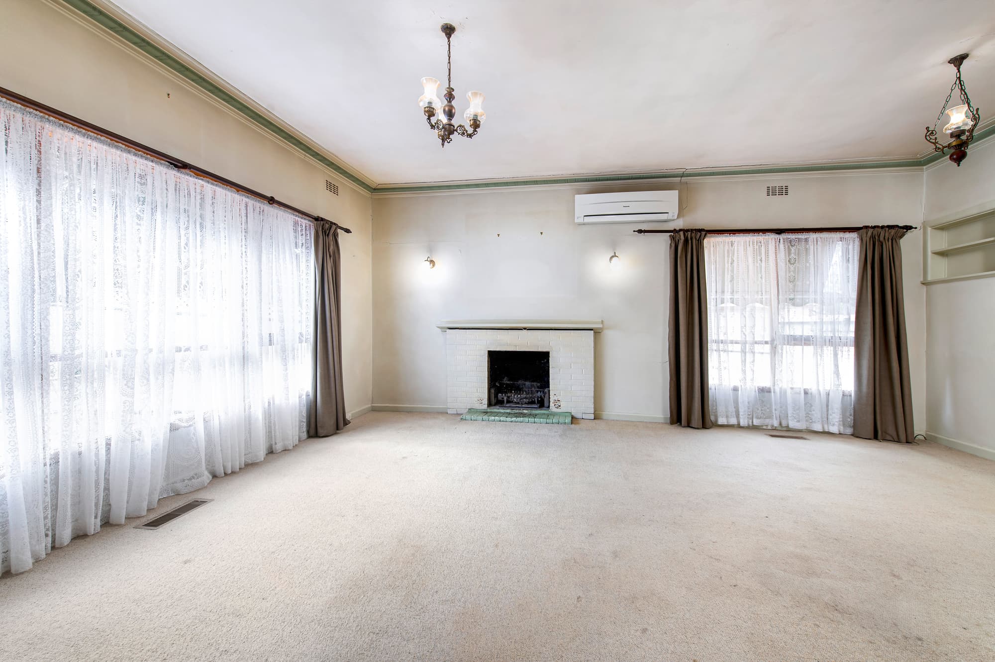 29 Loraine Avenue, Box Hill North - Thumbnail 3