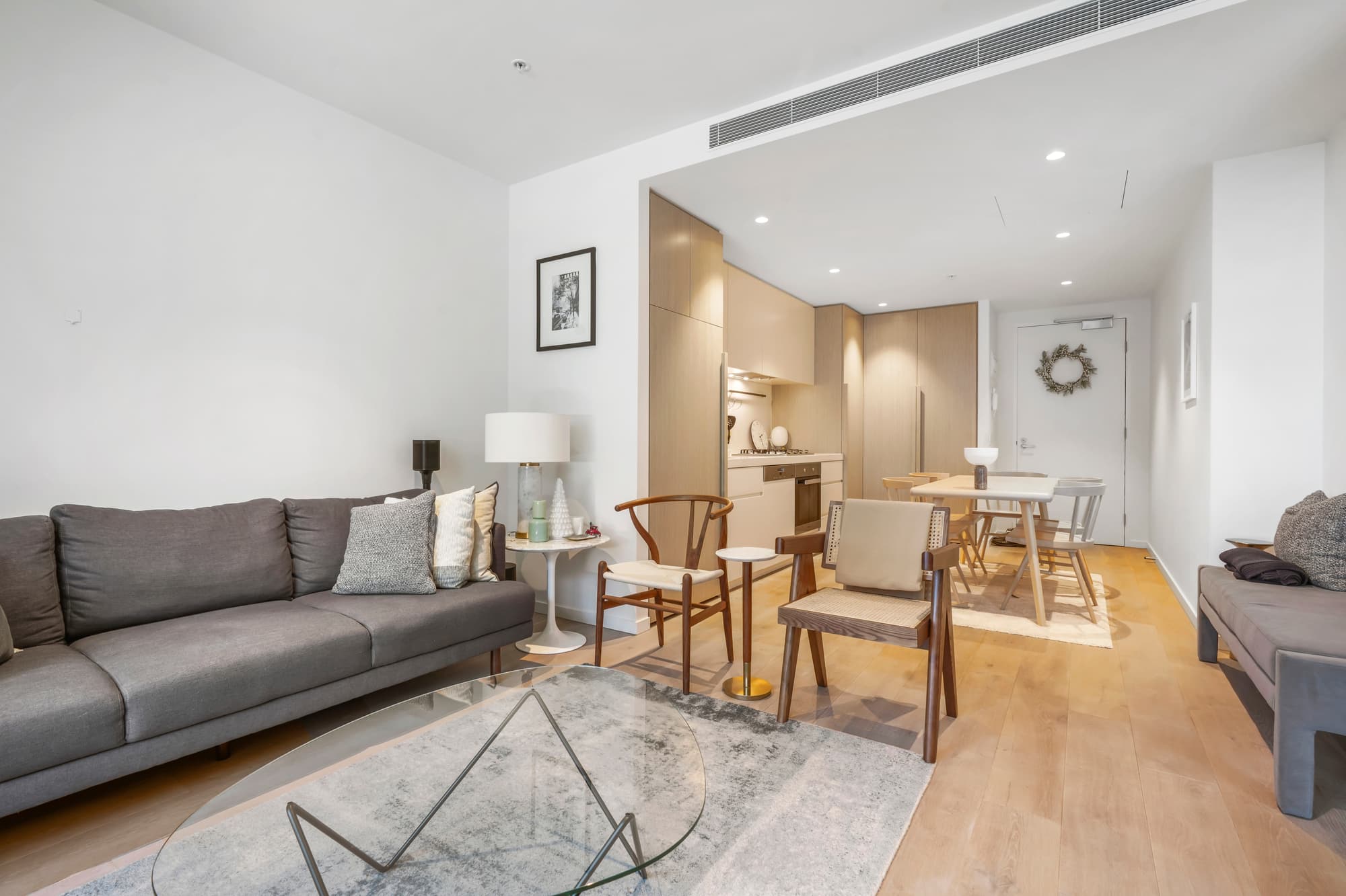 905/450 Saint Kilda Road, Melbourne - Thumbnail 4