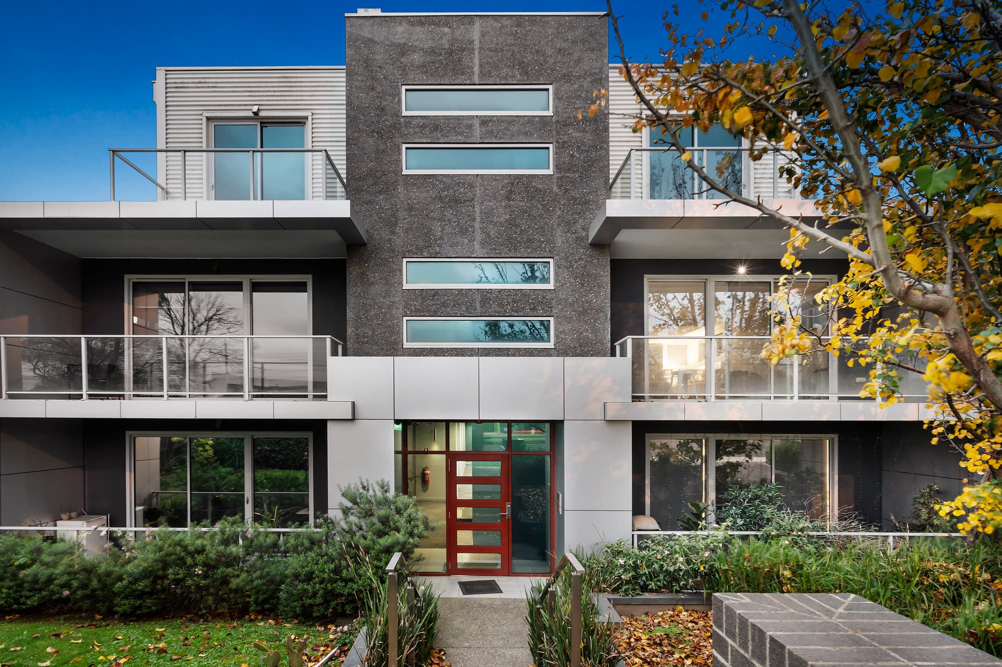 3/355 Burwood Highway, Burwood - Thumbnail 2