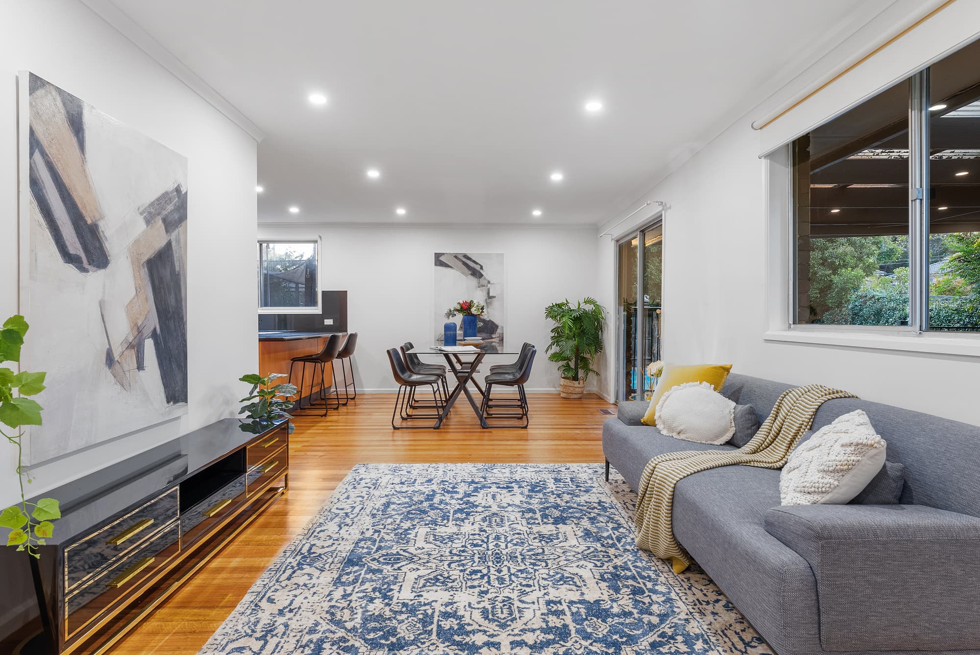 2 Nigretta Court, Mount Waverley - Thumbnail 5