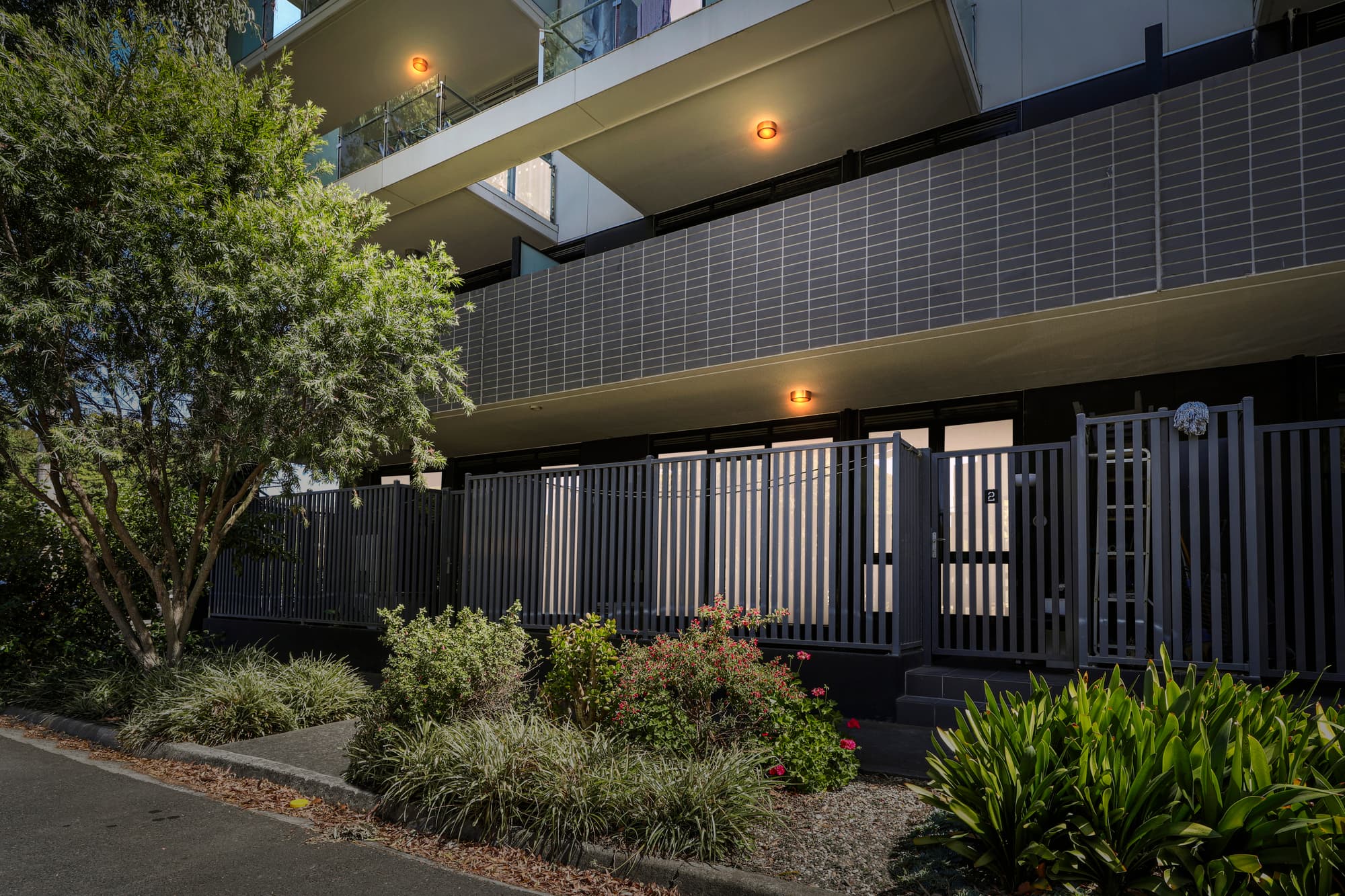 2/15-21 Harrow Street, Box Hill - Thumbnail 2