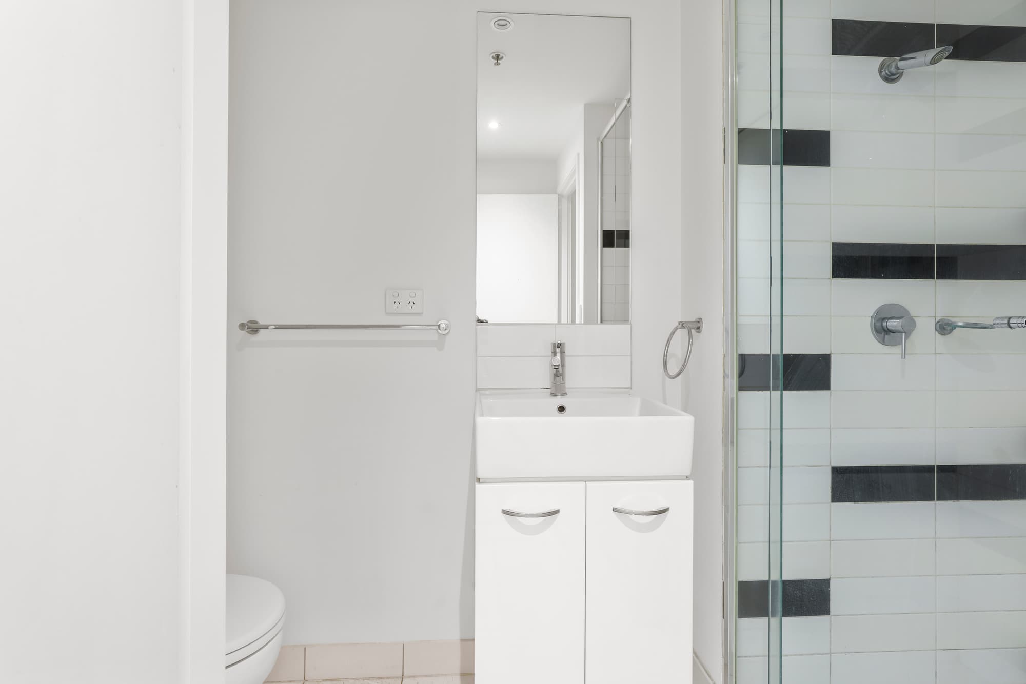 2/15-21 Harrow Street, Box Hill - Thumbnail 8