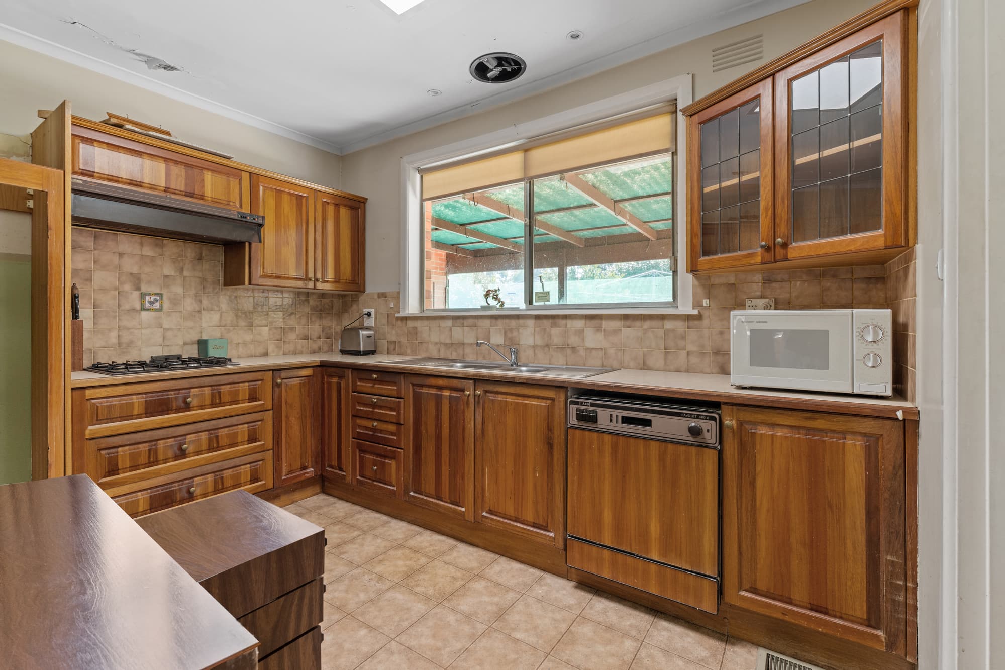 35 Swan Street, Blackburn South - Thumbnail 6
