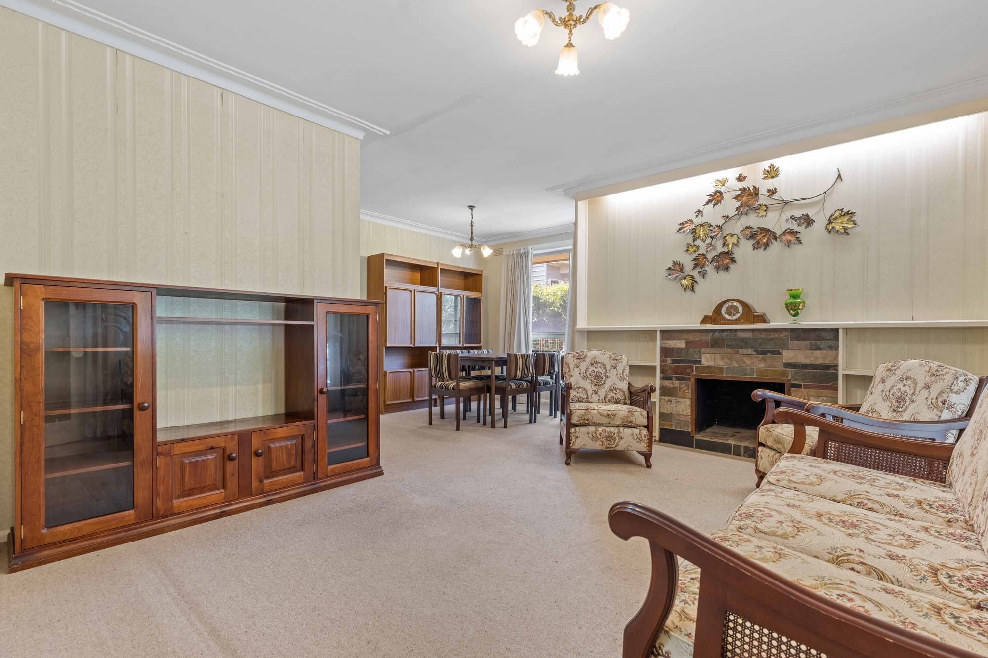 35 Swan Street, Blackburn South - Thumbnail 4