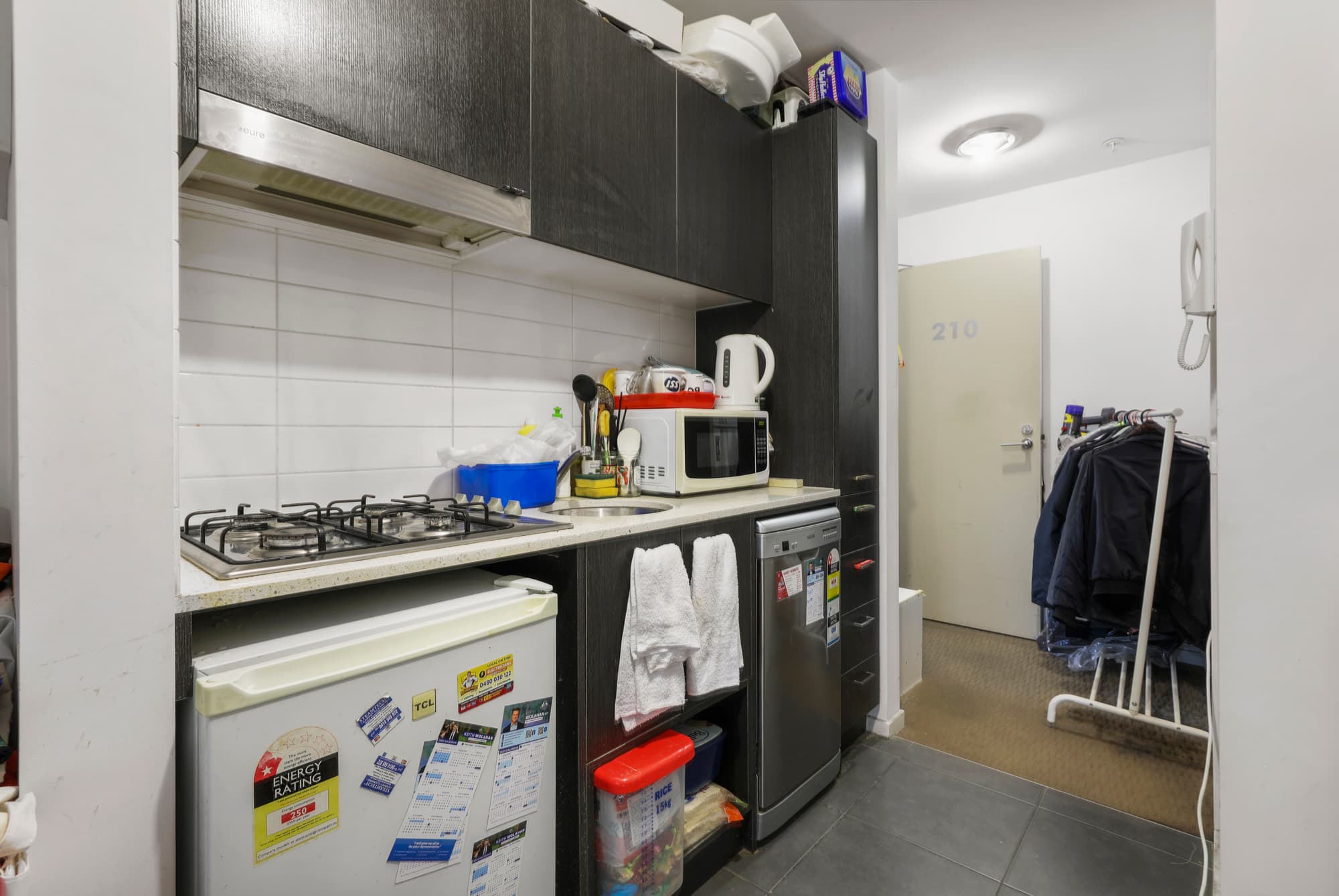 210/490 Elgar Road, Box Hill - Thumbnail 4