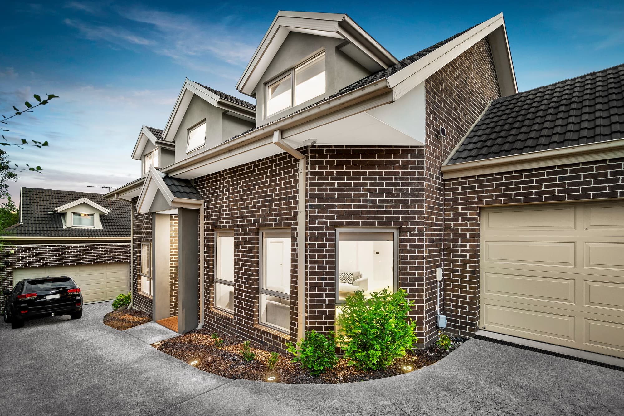 2/28 Boronia Grove, Doncaster East - Thumbnail 2