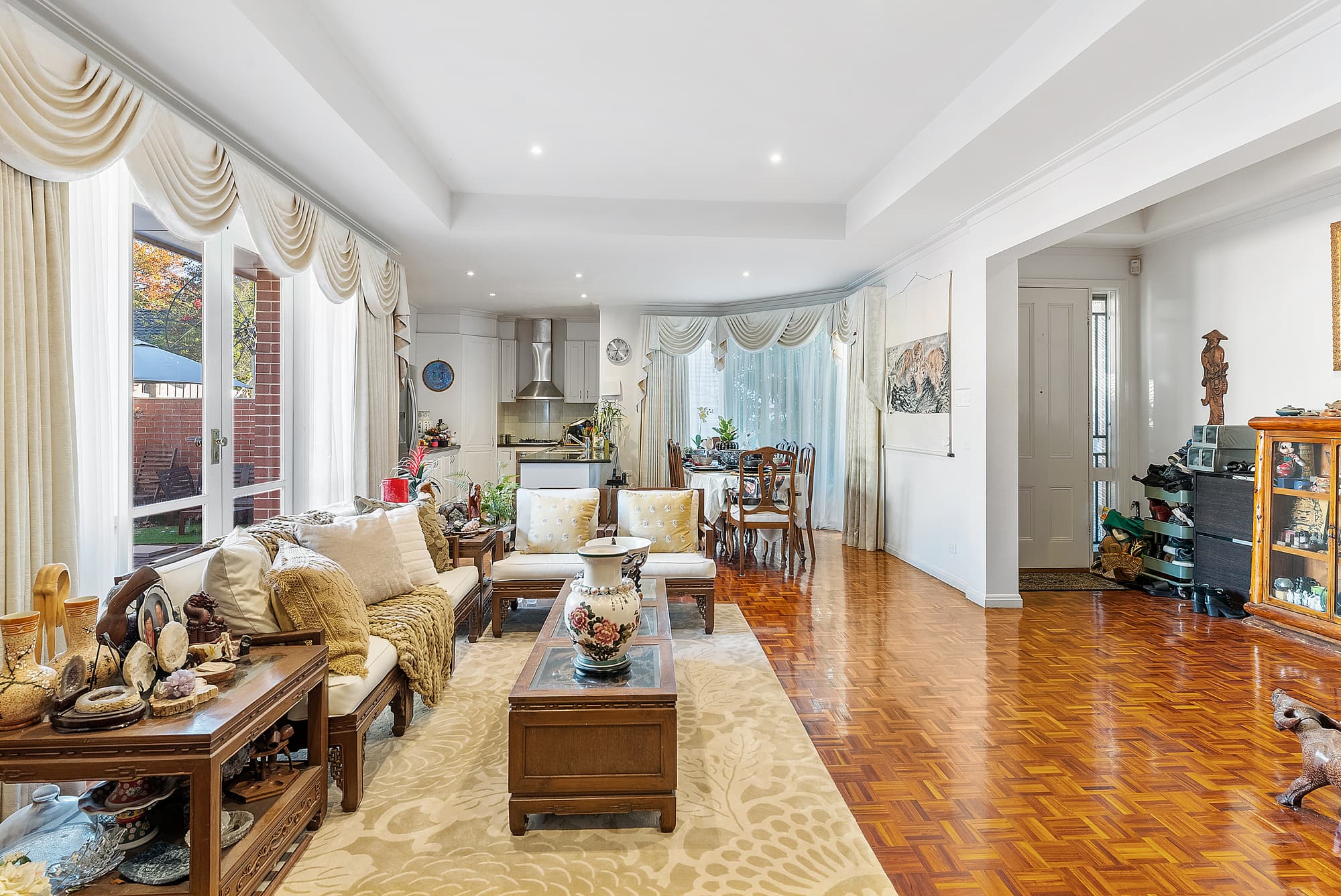 2/11 Kintore Crescent, Box Hill - Thumbnail 3