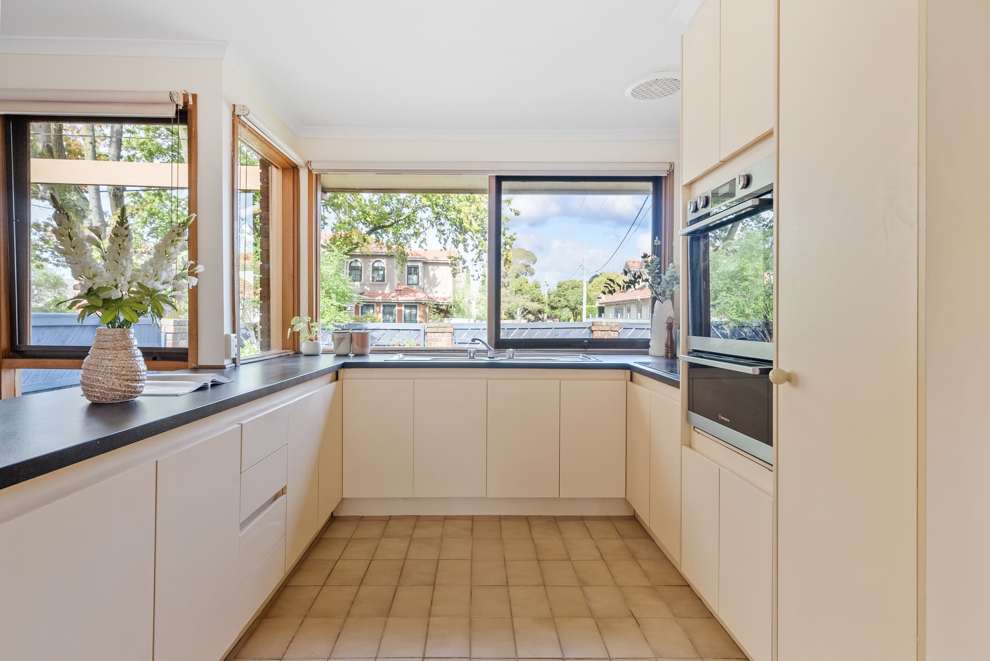 9 Margaret Street, Box Hill North - Thumbnail 6