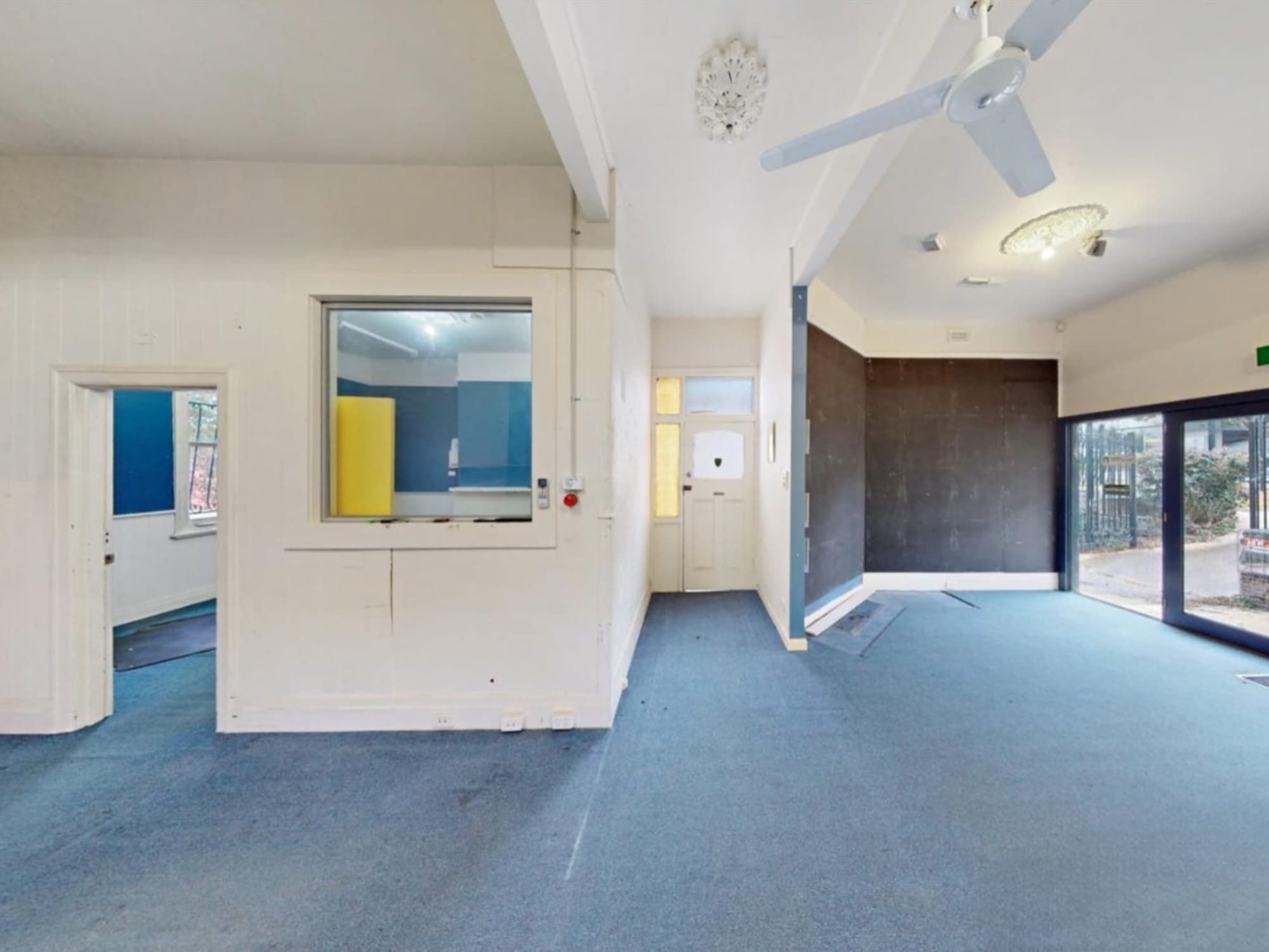 377-379 Canterbury Road, Surrey Hills - Thumbnail 4