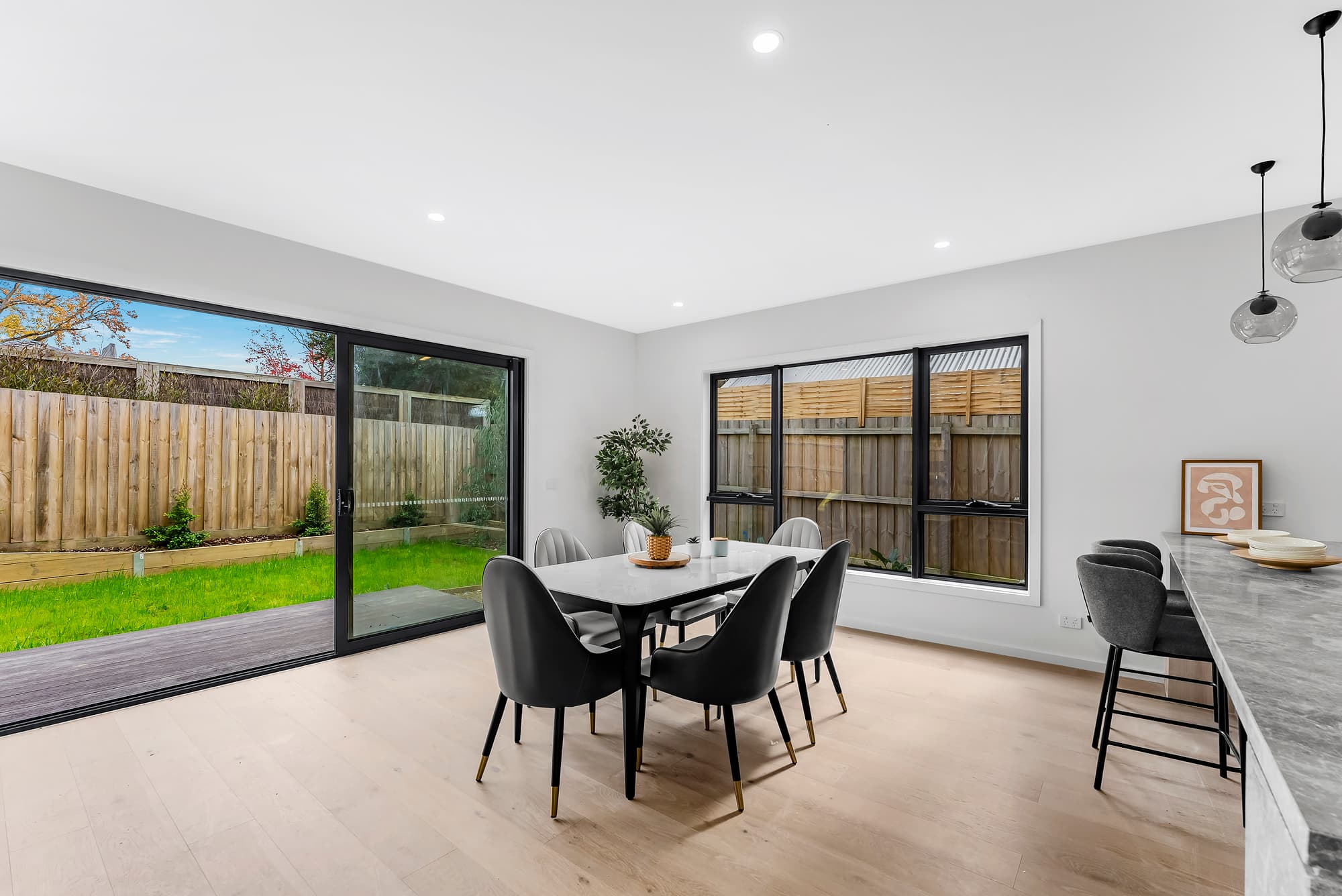 2/42 Glenburnie Road, Mitcham - Thumbnail 4