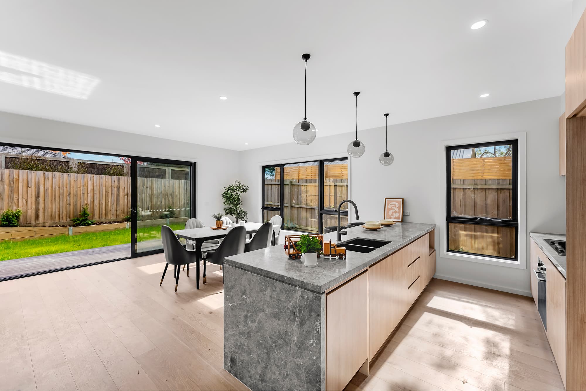 2/42 Glenburnie Road, Mitcham - Thumbnail 6