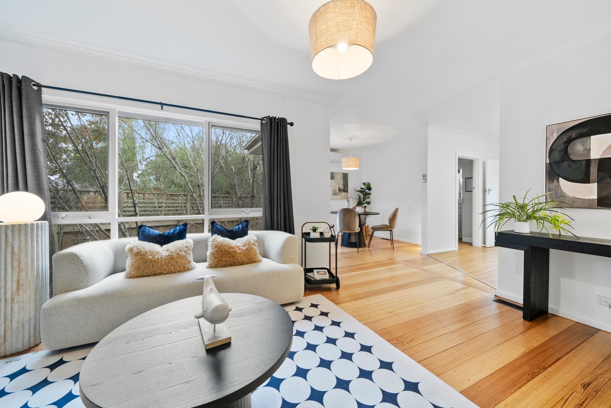 13 Lyndhurst Crescent, Box Hill North - Thumbnail 4