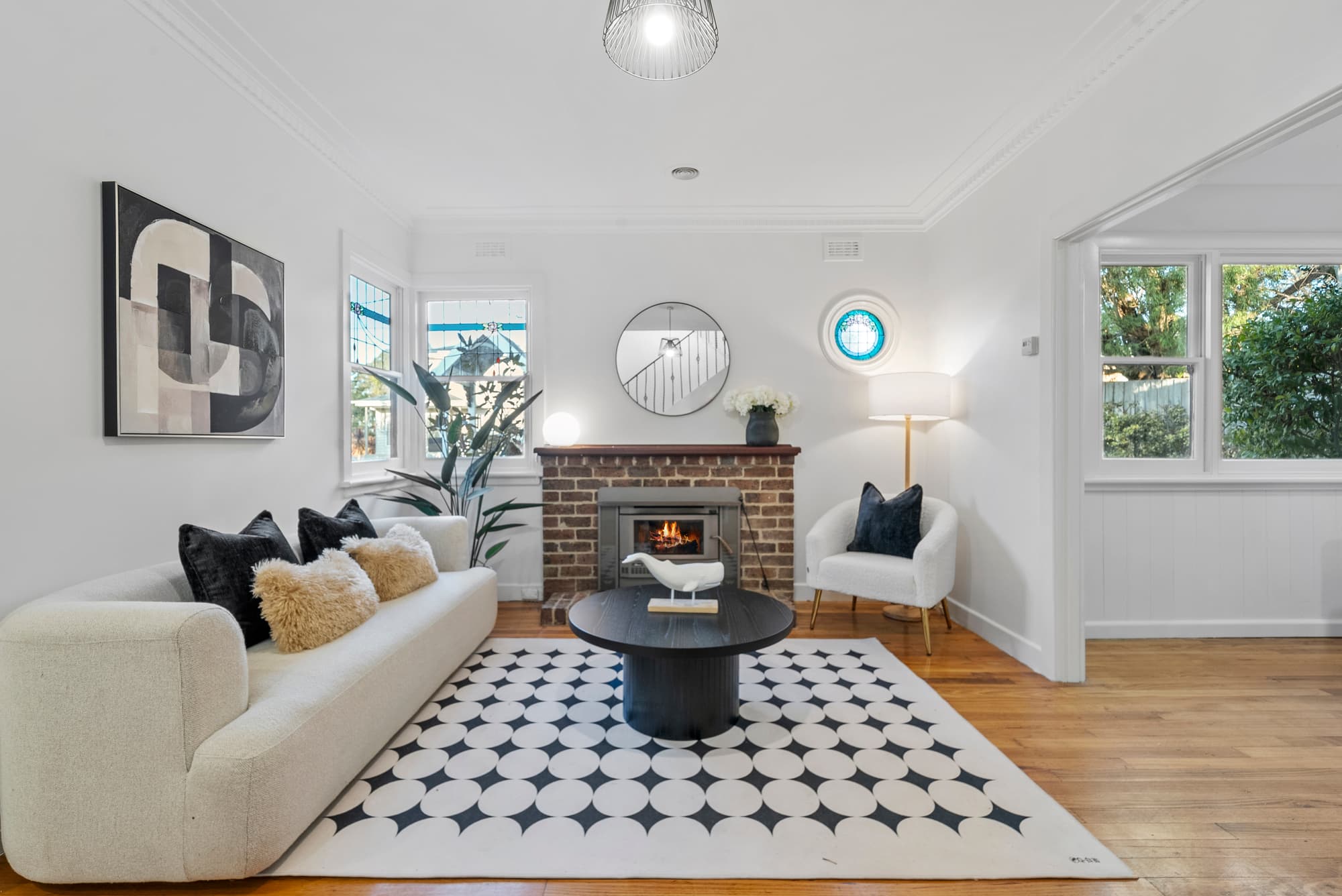 30 Gunyah Road, Blackburn North - Thumbnail 2