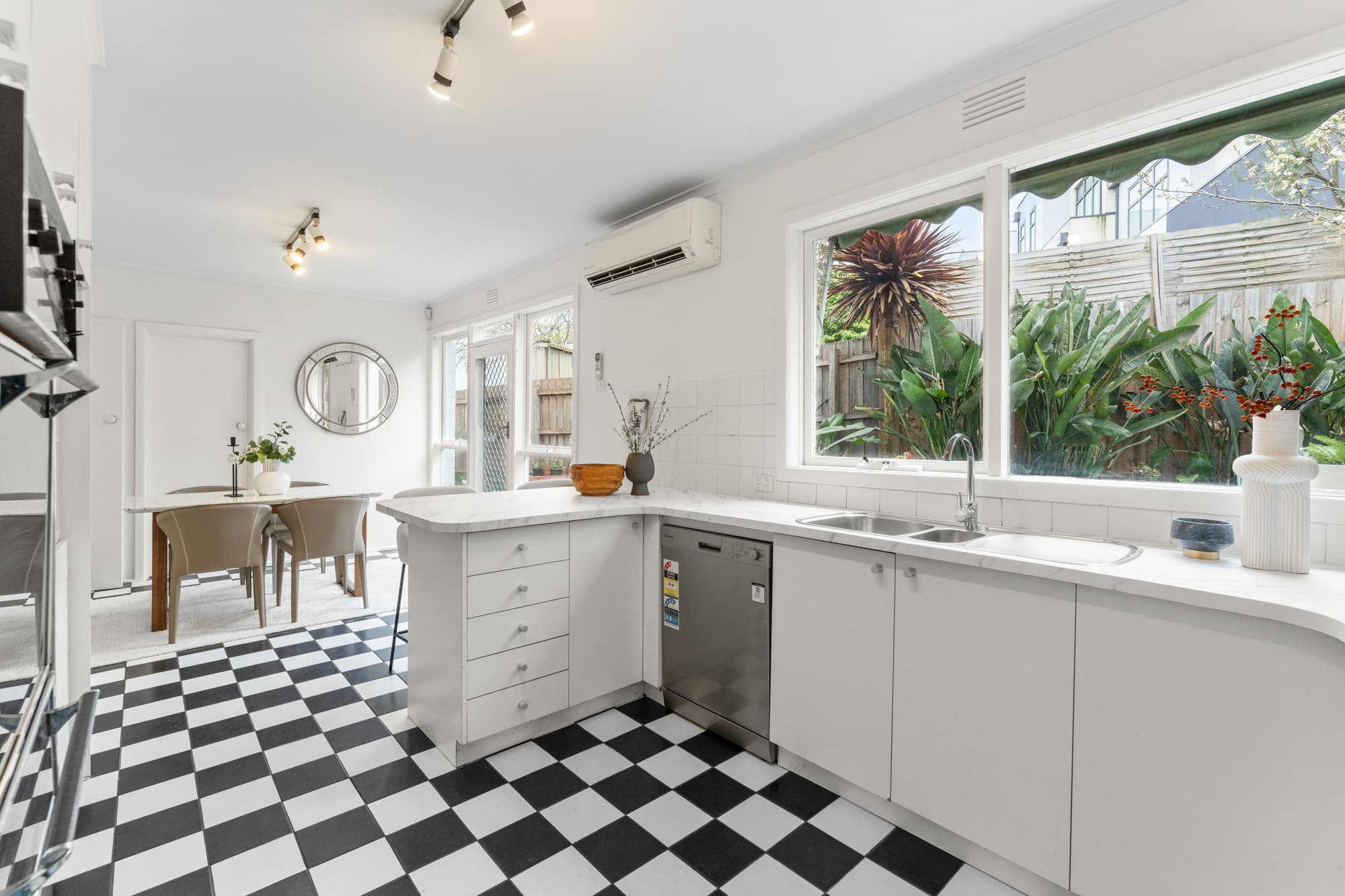 6 Scarlet Ash Drive, Templestowe Lower - Thumbnail 8