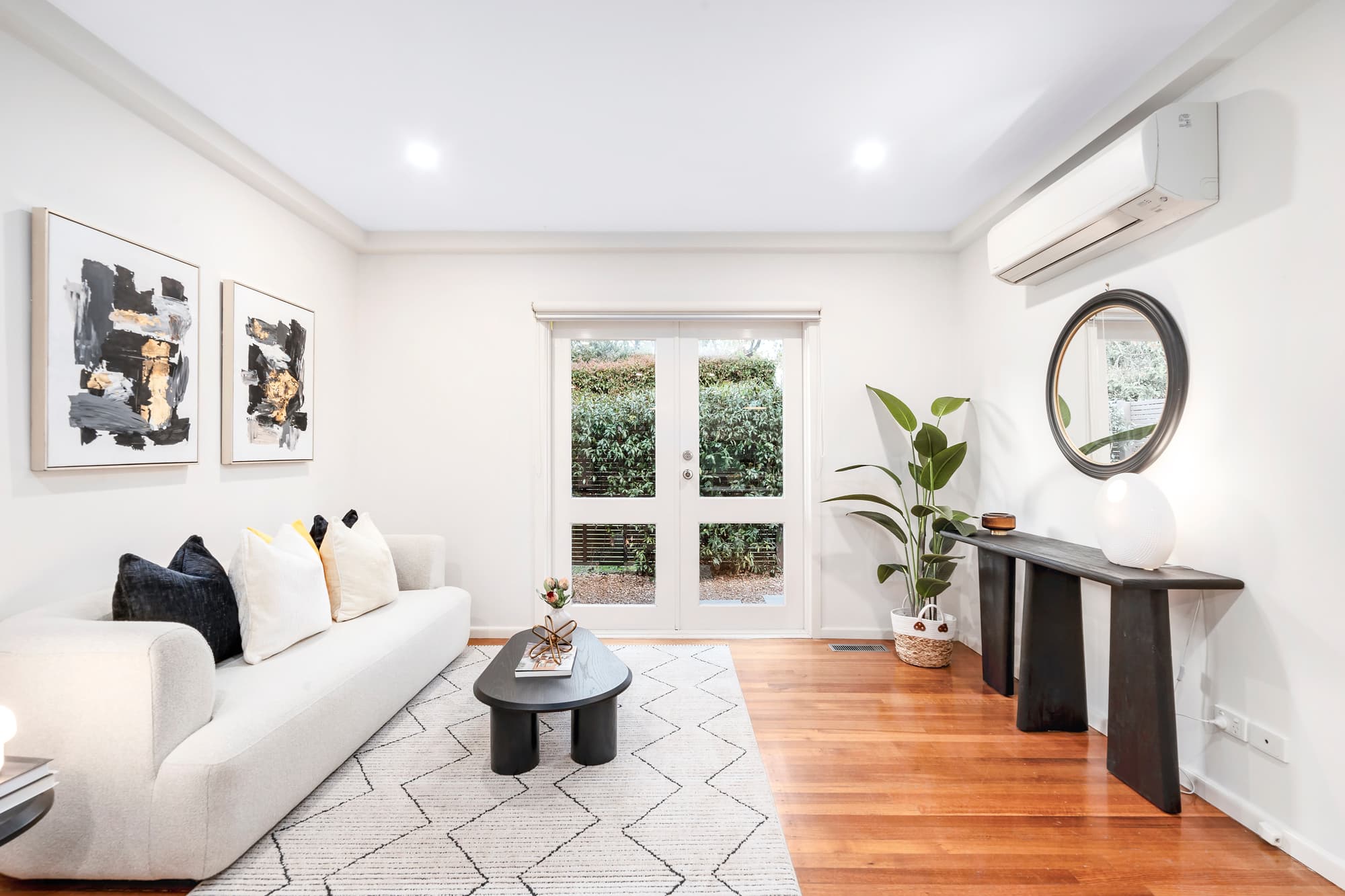 1/16 Dower Street, Camberwell - Thumbnail 3