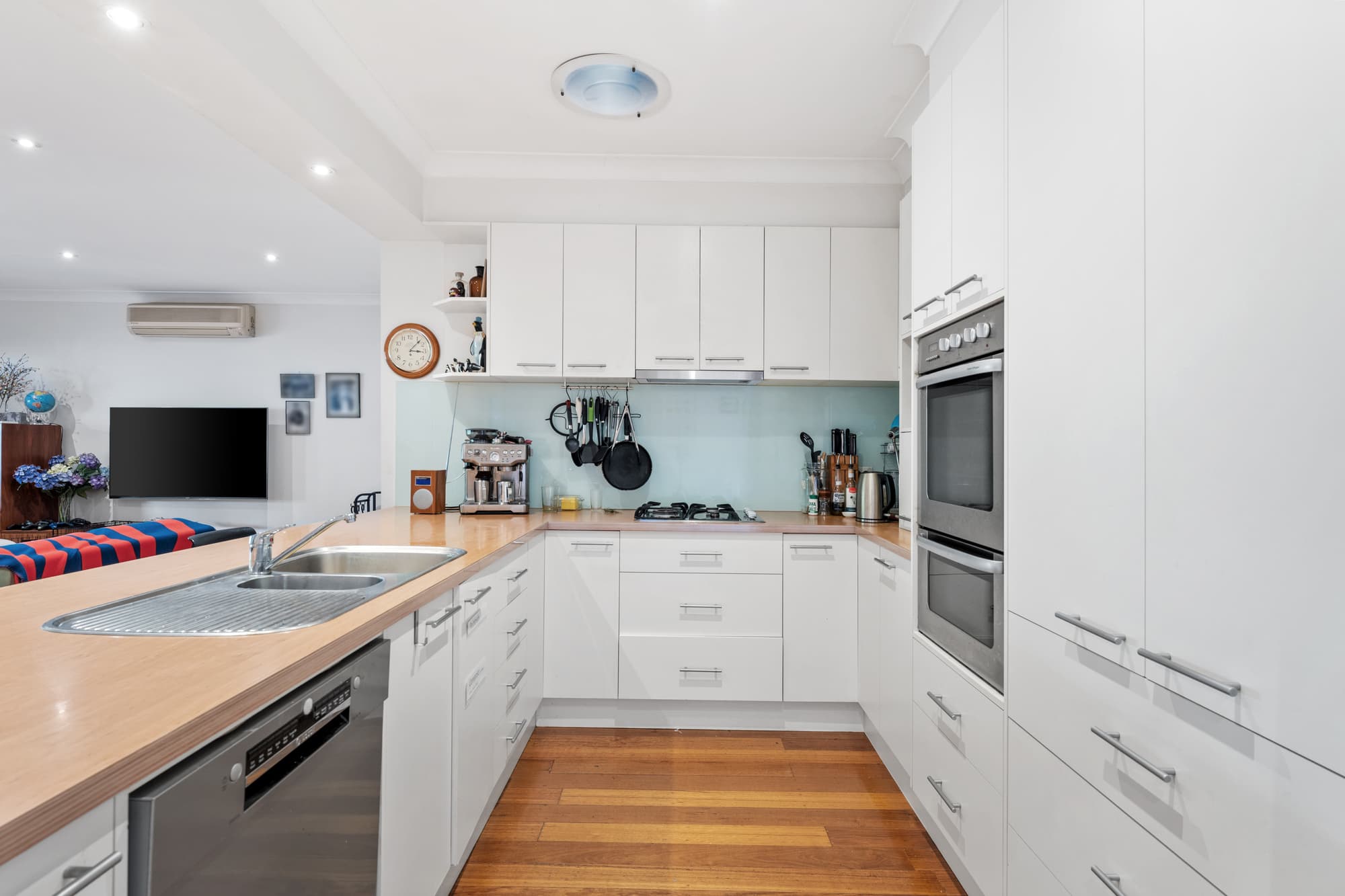 26 Lyndhurst Crescent, Box Hill North - Thumbnail 7