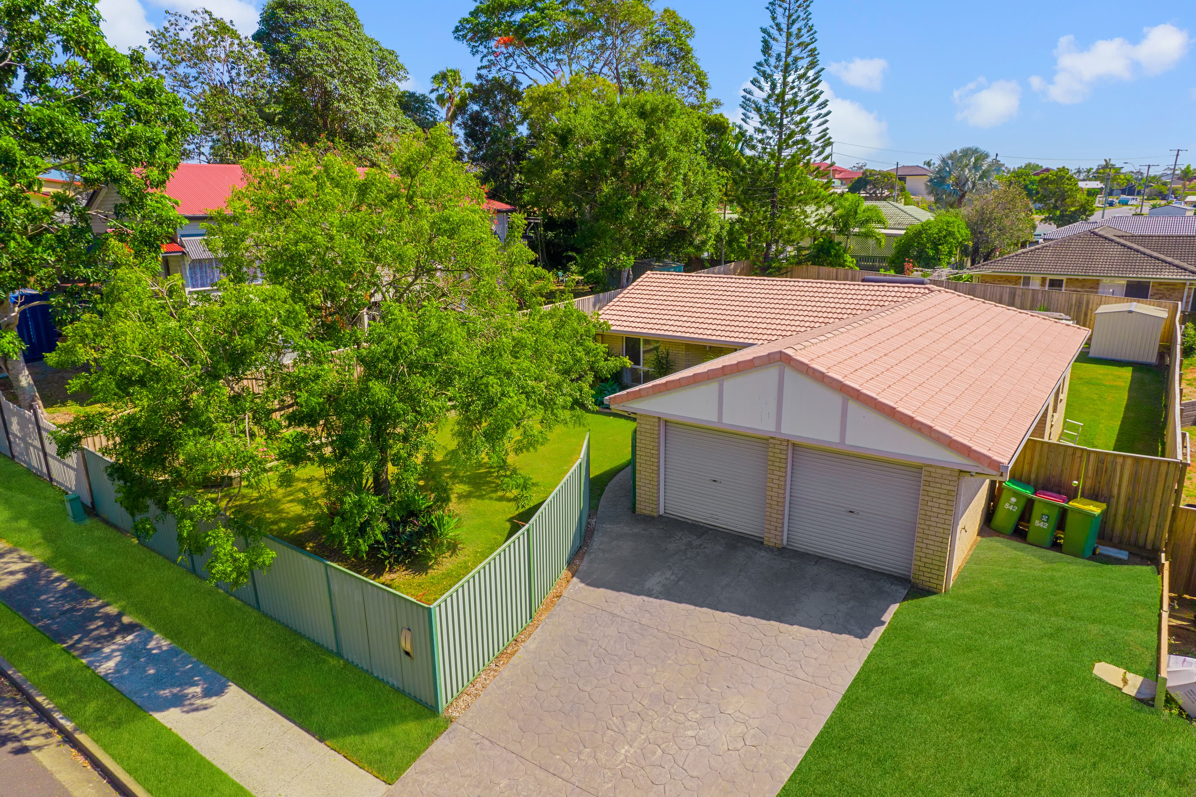 542 Old Cleveland Road East, Birkdale, Birkdale - Image 1