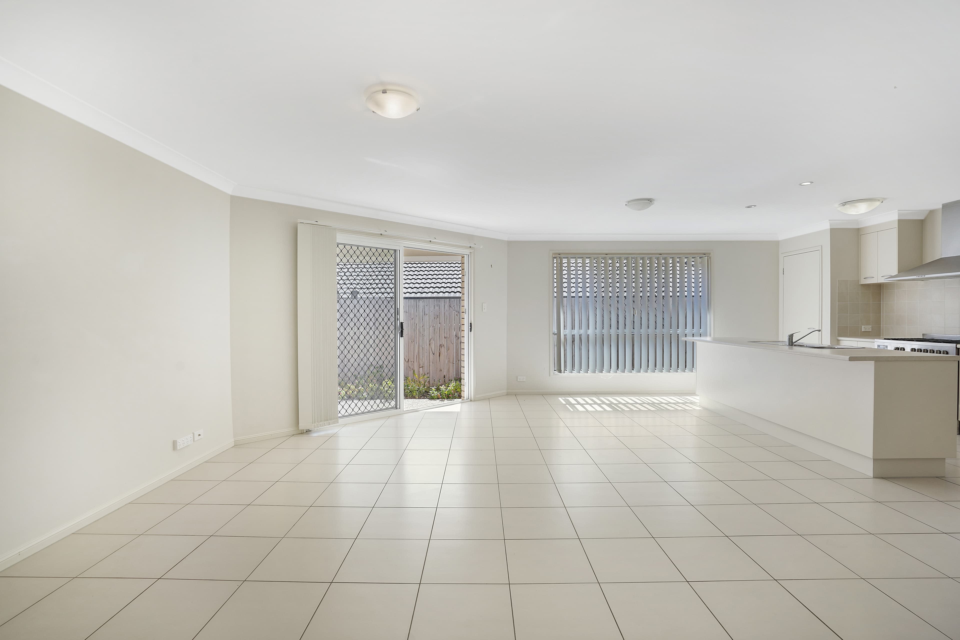 17 Penda Circuit, Victoria Point, Victoria Point - Thumbnail 3