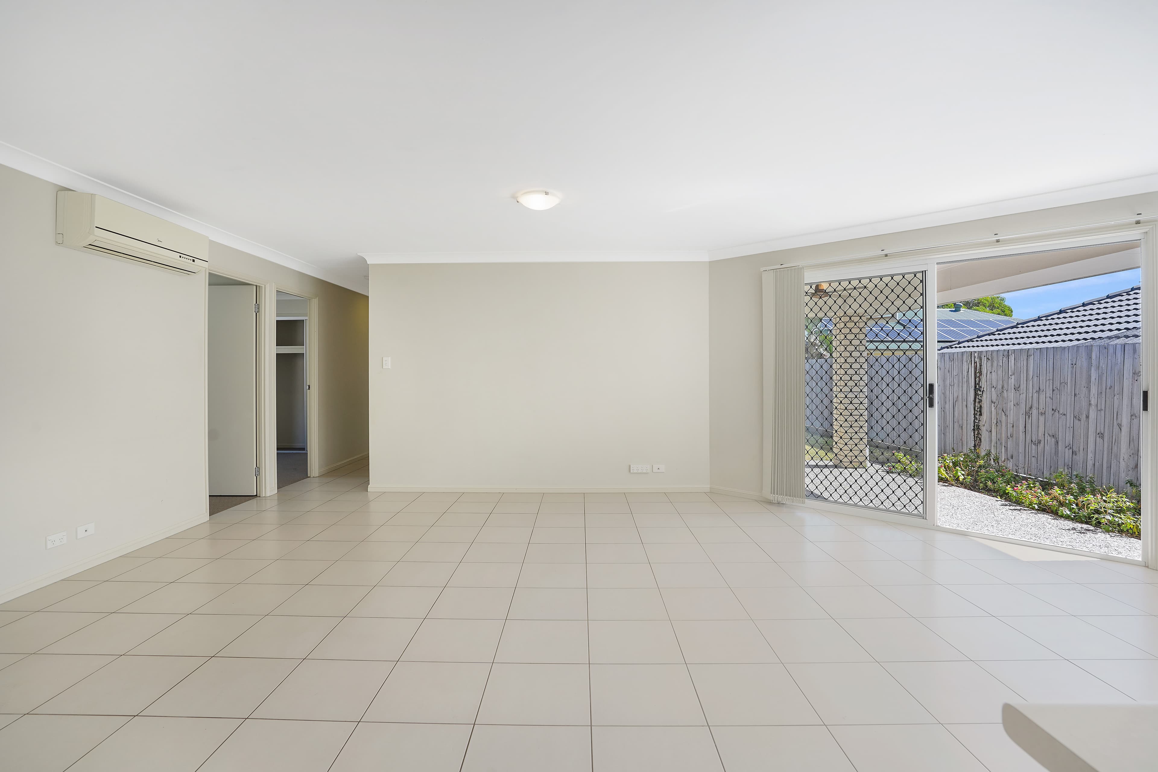 17 Penda Circuit, Victoria Point, Victoria Point - Thumbnail 4