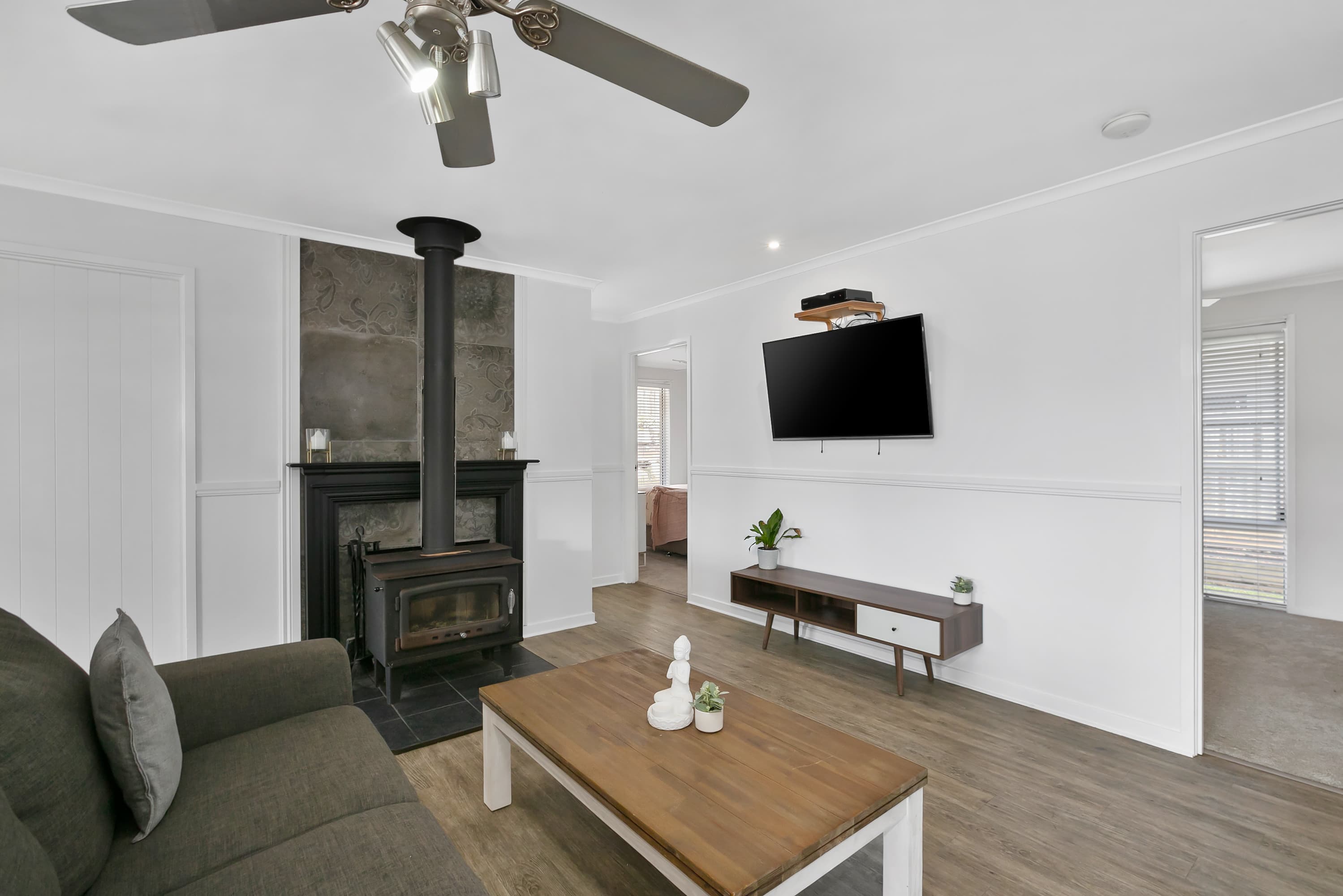 2 Valencia Springs Drive, Redland Bay, Redland Bay - Thumbnail 6