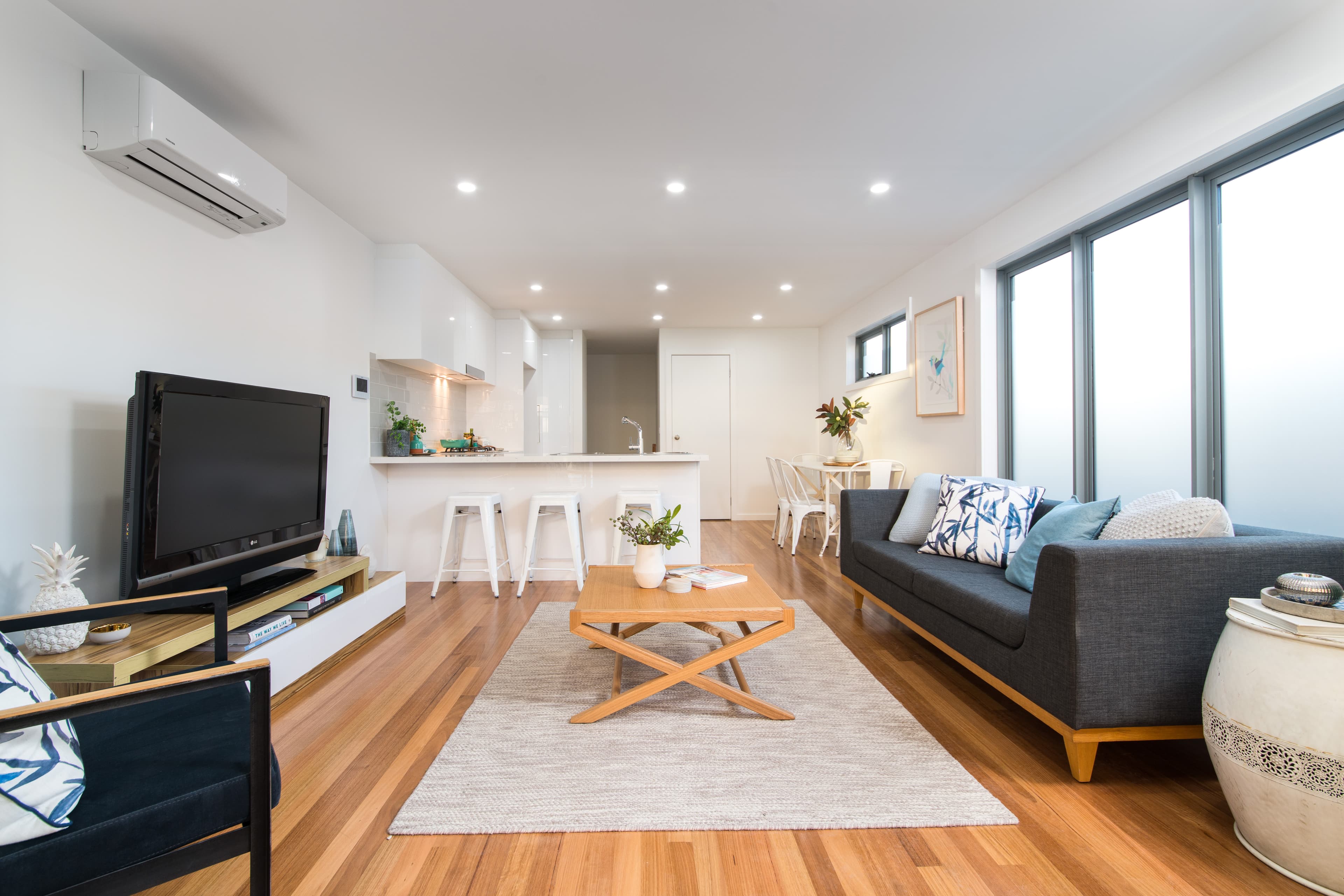 2/23 Nicholson Street, Coburg, Coburg - Thumbnail 2