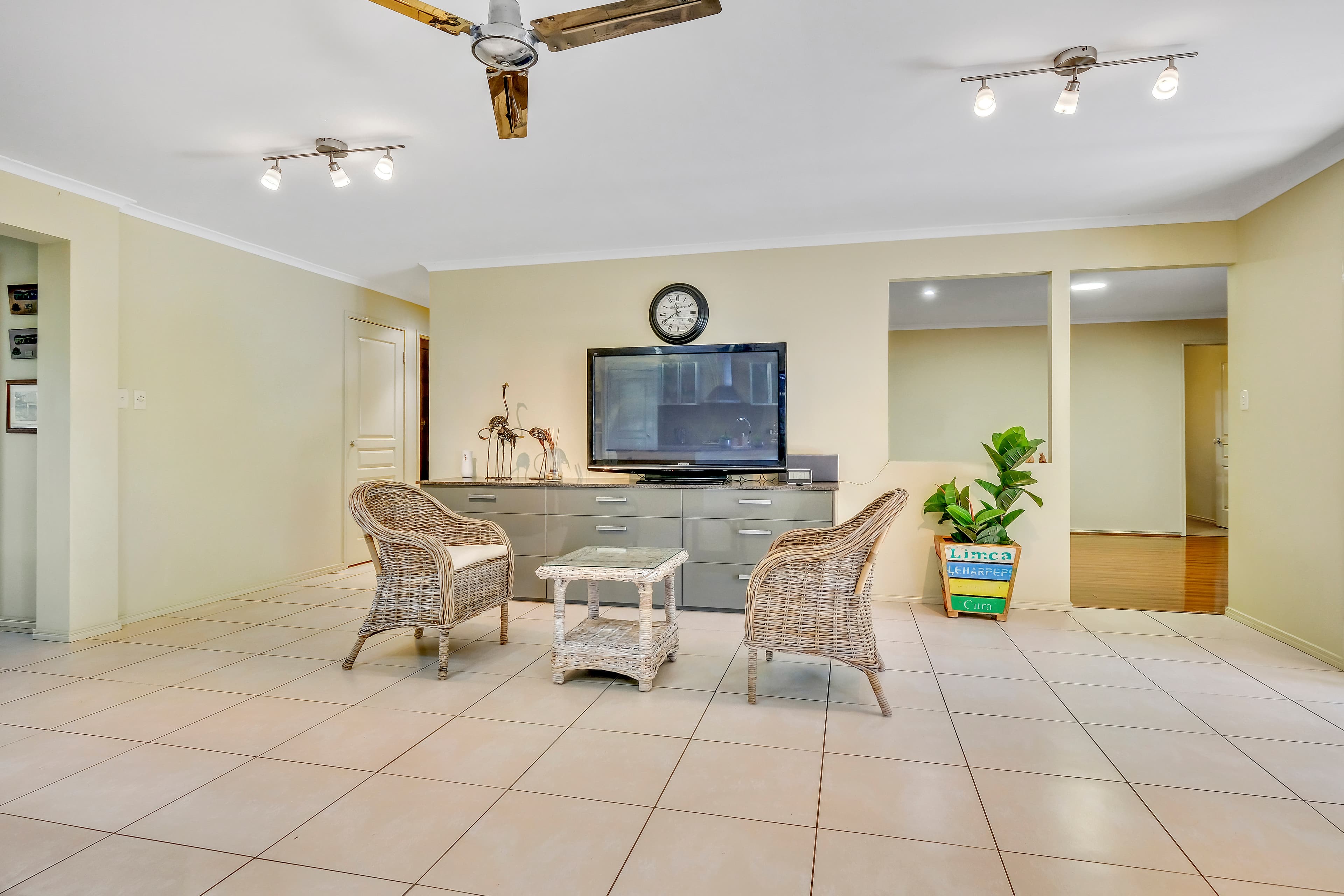 27 Paperbark Crescent, Heathwood, Heathwood - Thumbnail 7