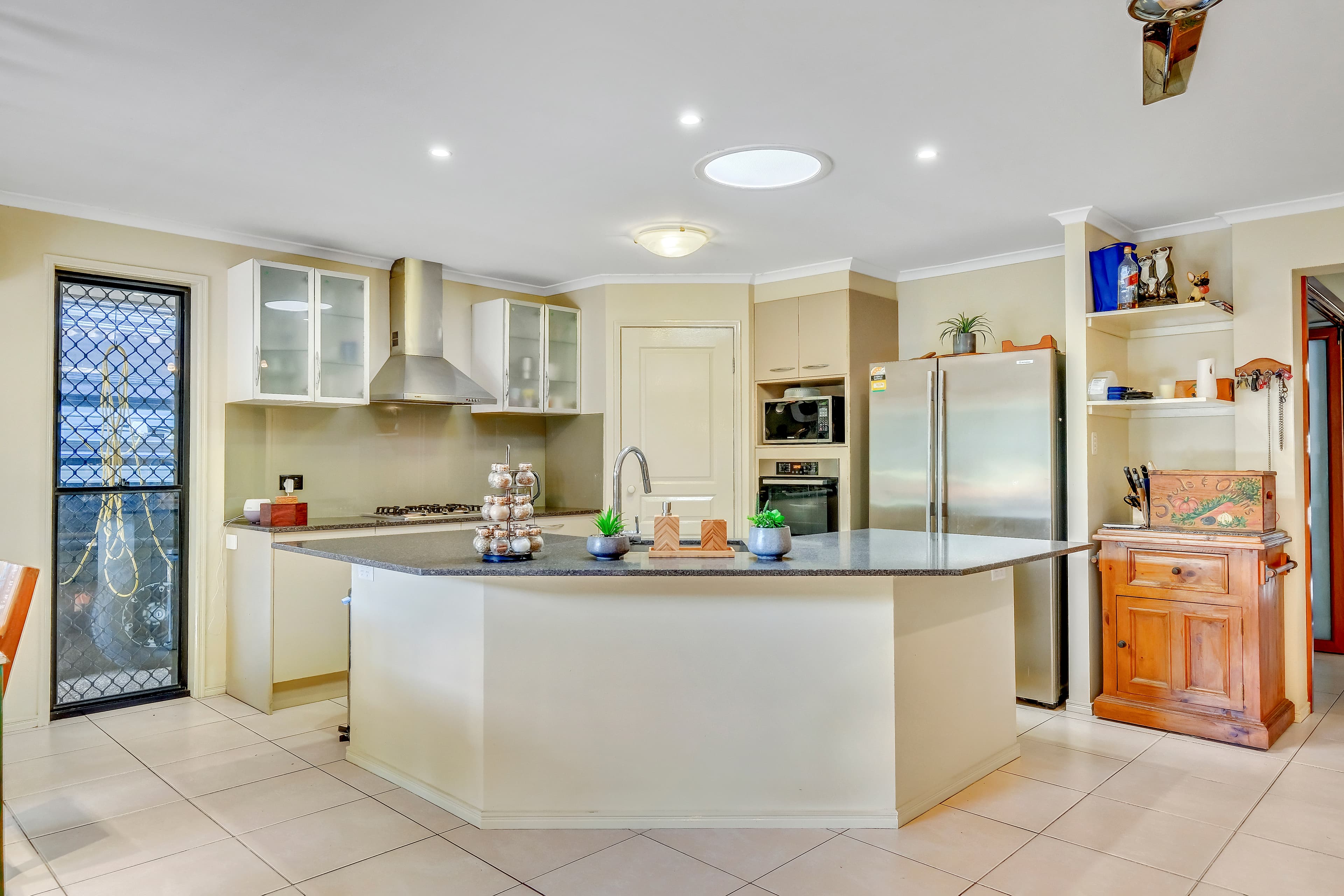 27 Paperbark Crescent, Heathwood, Heathwood - Image 1