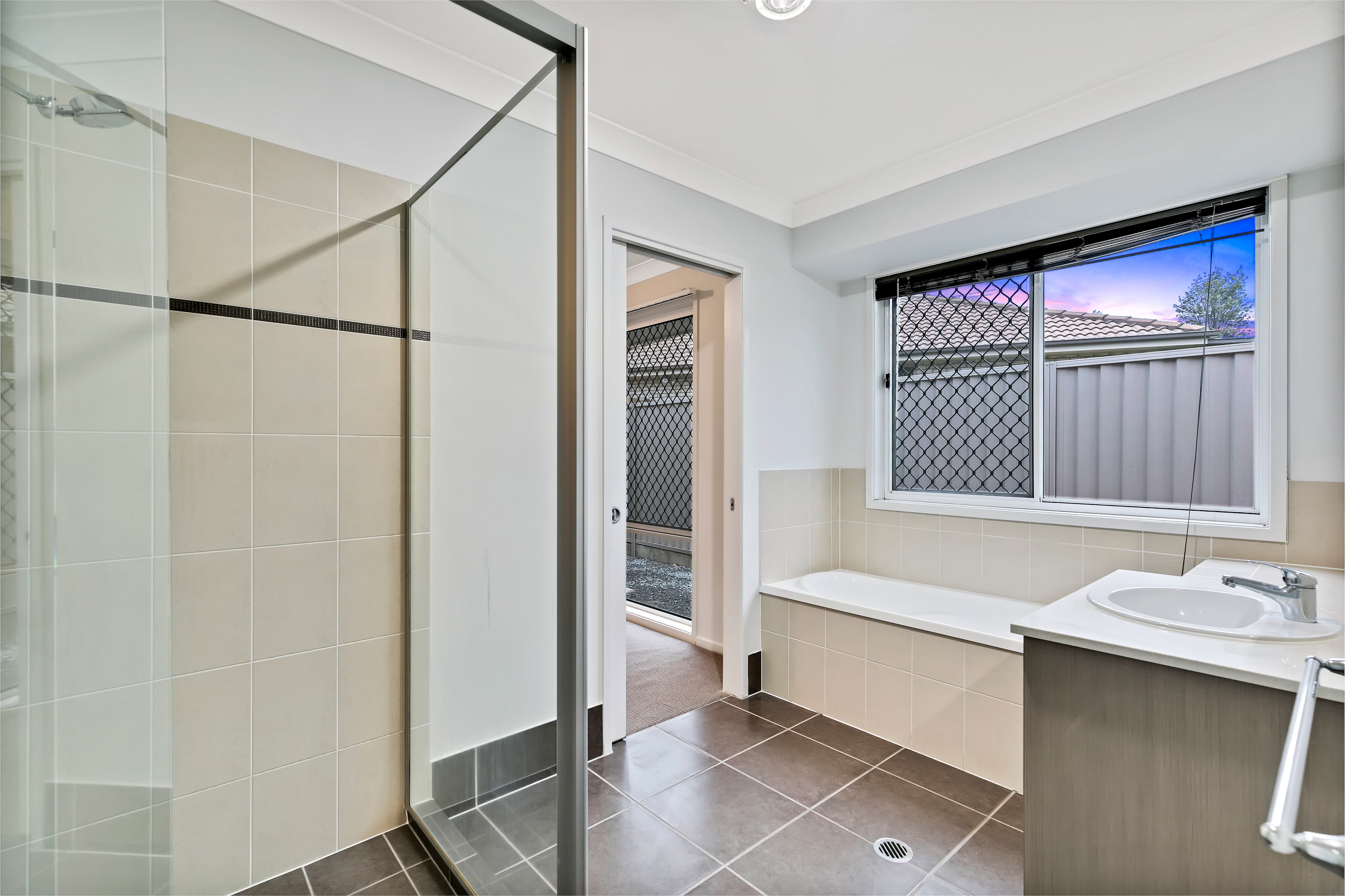 10 Baybreeze Close, Deception Bay, Deception Bay - Thumbnail 7
