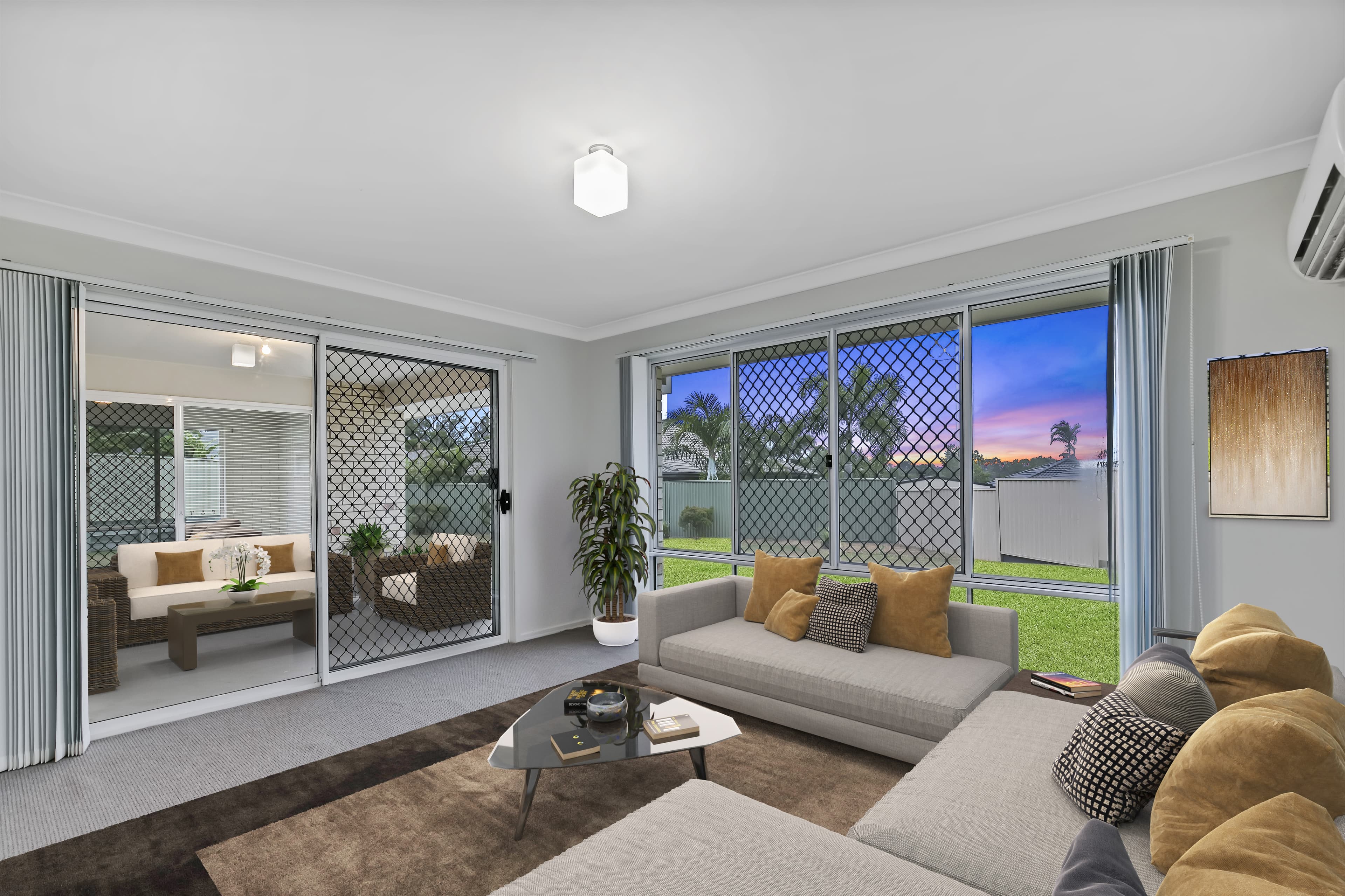 10 Baybreeze Close, Deception Bay, Deception Bay - Image 1