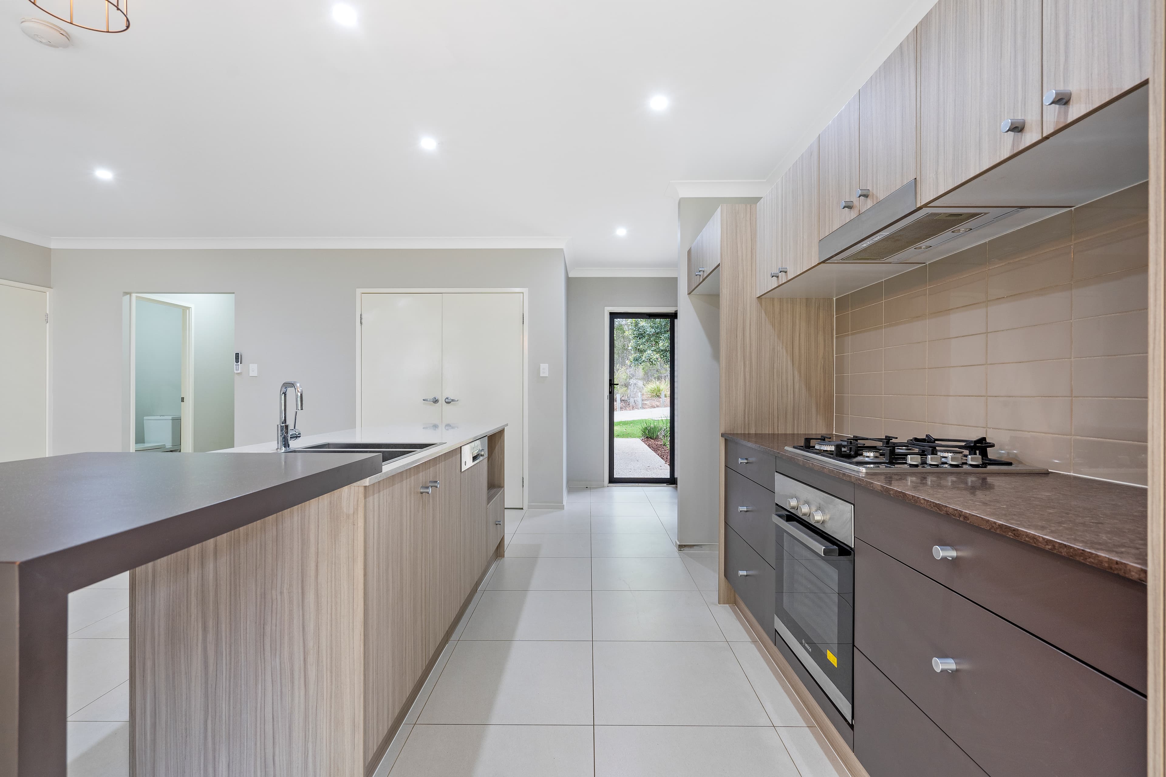 Unit 27/312 Manly Road, Manly West, Manly West - Thumbnail 2
