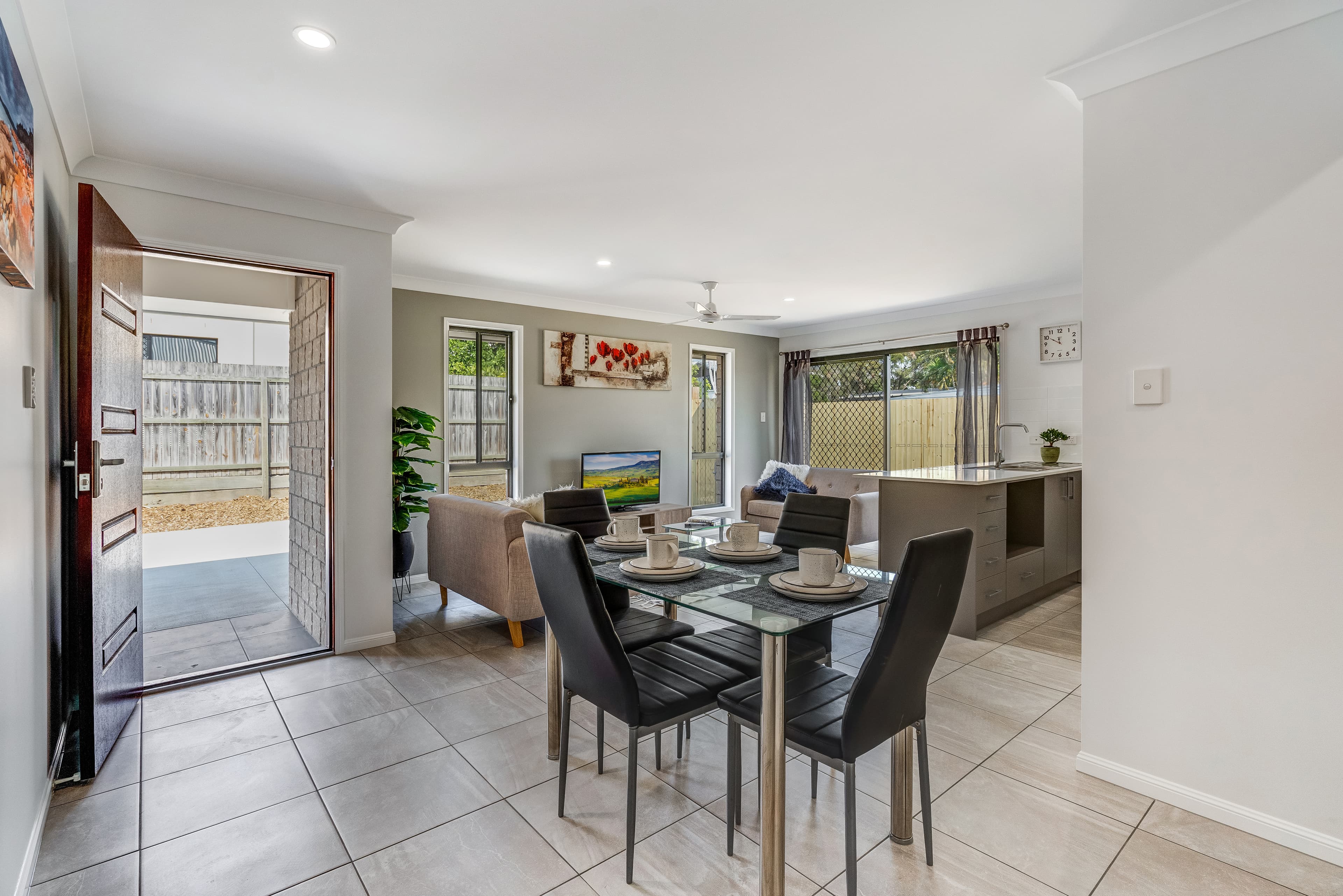 1/15 Armando Street, Alexandra Hills, Alexandra Hills - Thumbnail 2