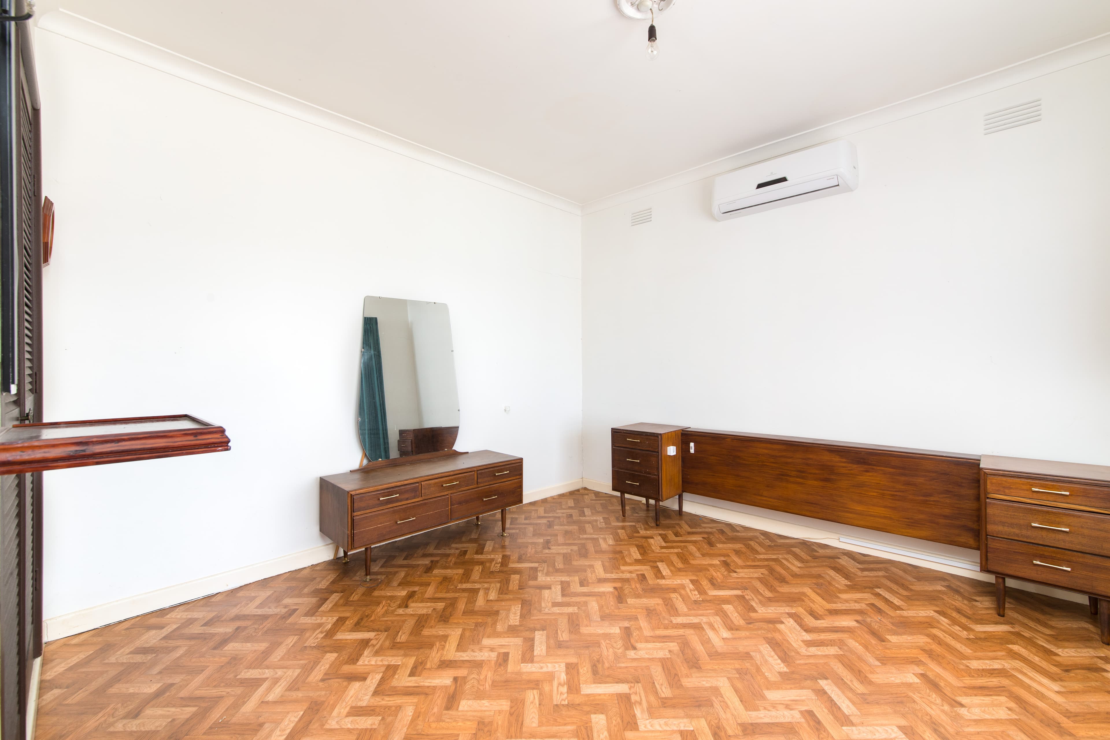 29 Collins Street, St Albans, St Albans - Thumbnail 4