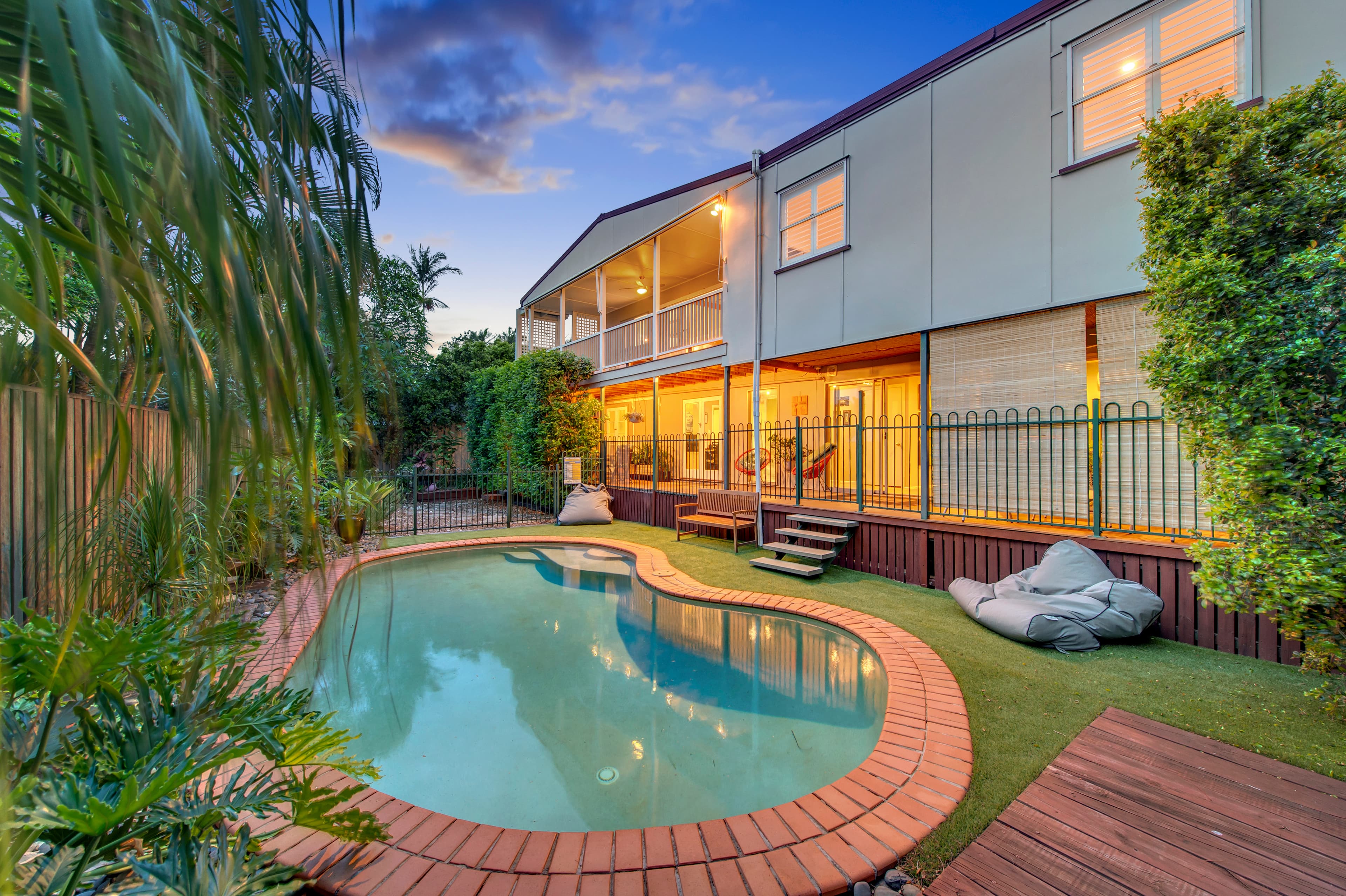 29 Galsworthy Street, Holland Park West, Holland Park West - Thumbnail 4