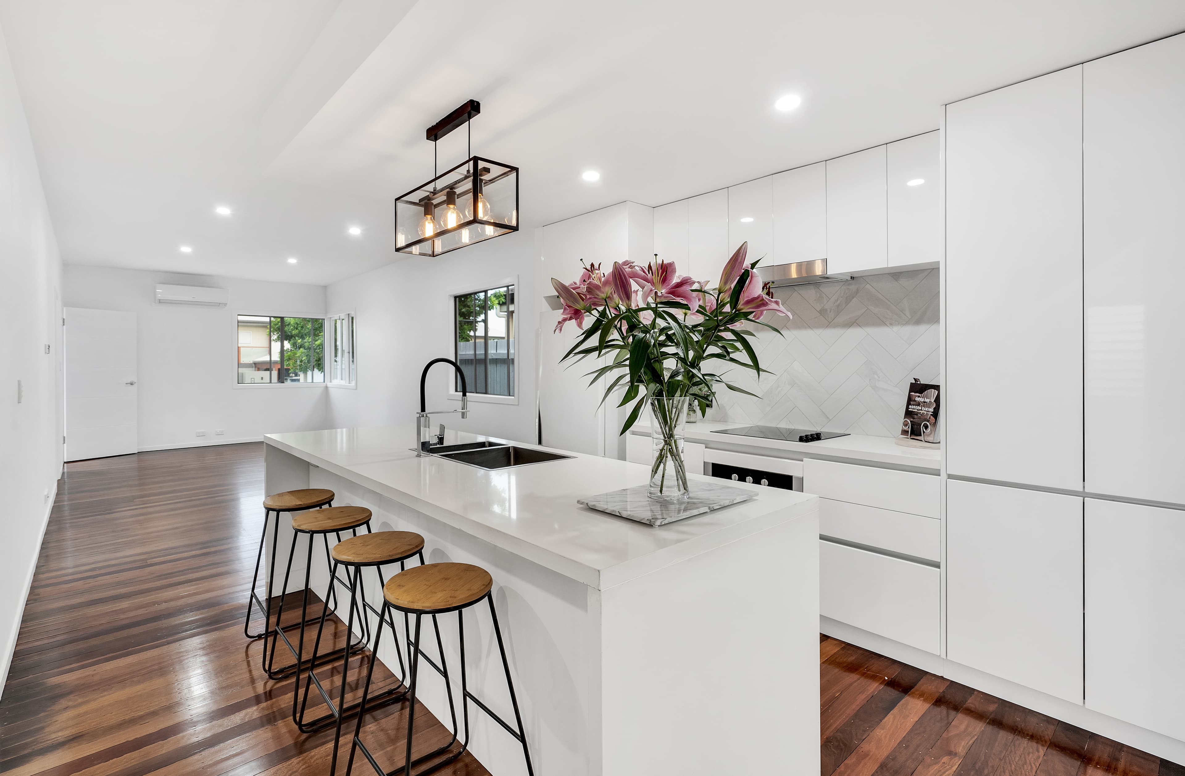 76 Orana Street, Carina, Carina - Thumbnail 2