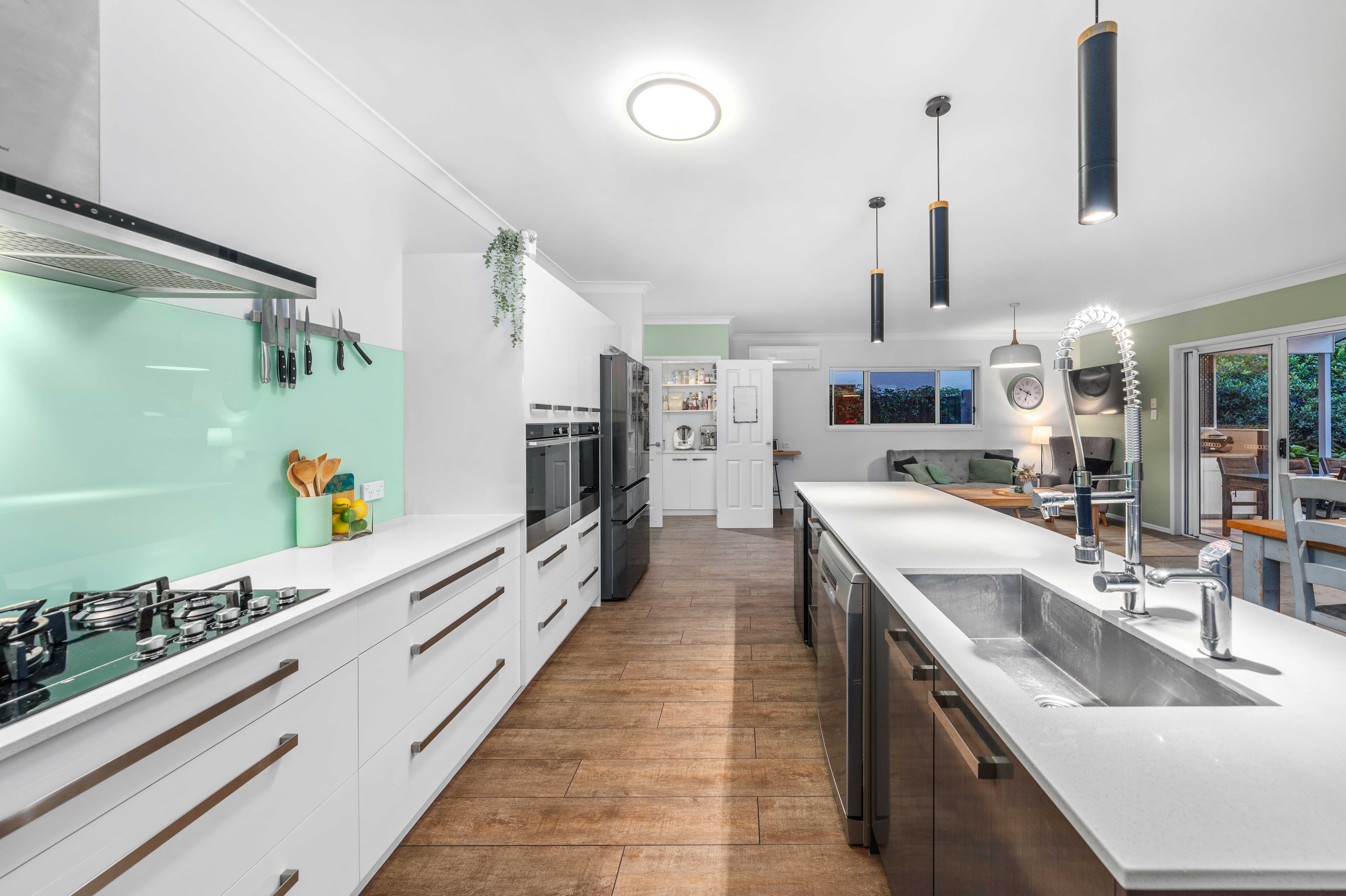 205 Delancey Street, Ormiston, Ormiston - Thumbnail 4