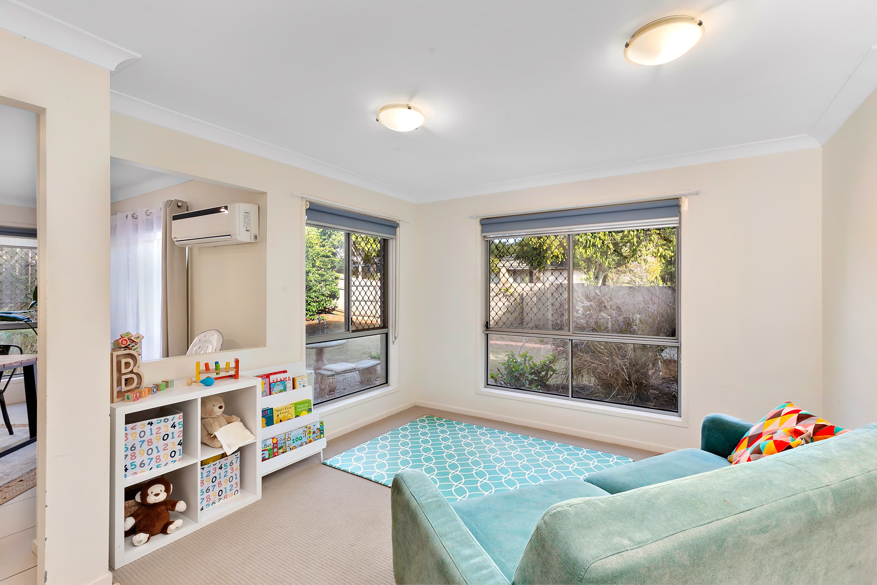 6 Shaw Place, Redland Bay, Redland Bay - Thumbnail 2