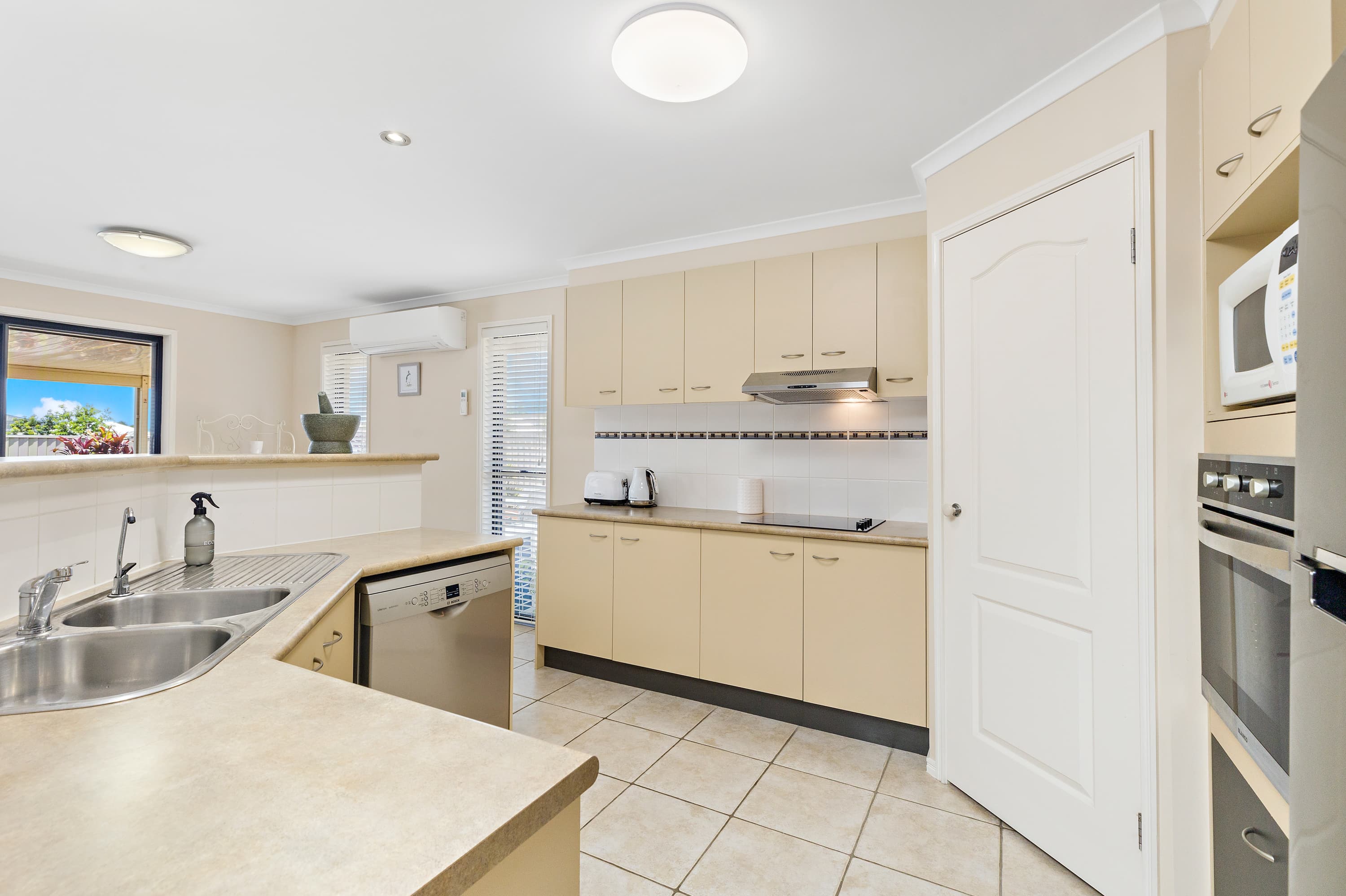8 Conley Avenue, Thornlands, Thornlands - Thumbnail 8