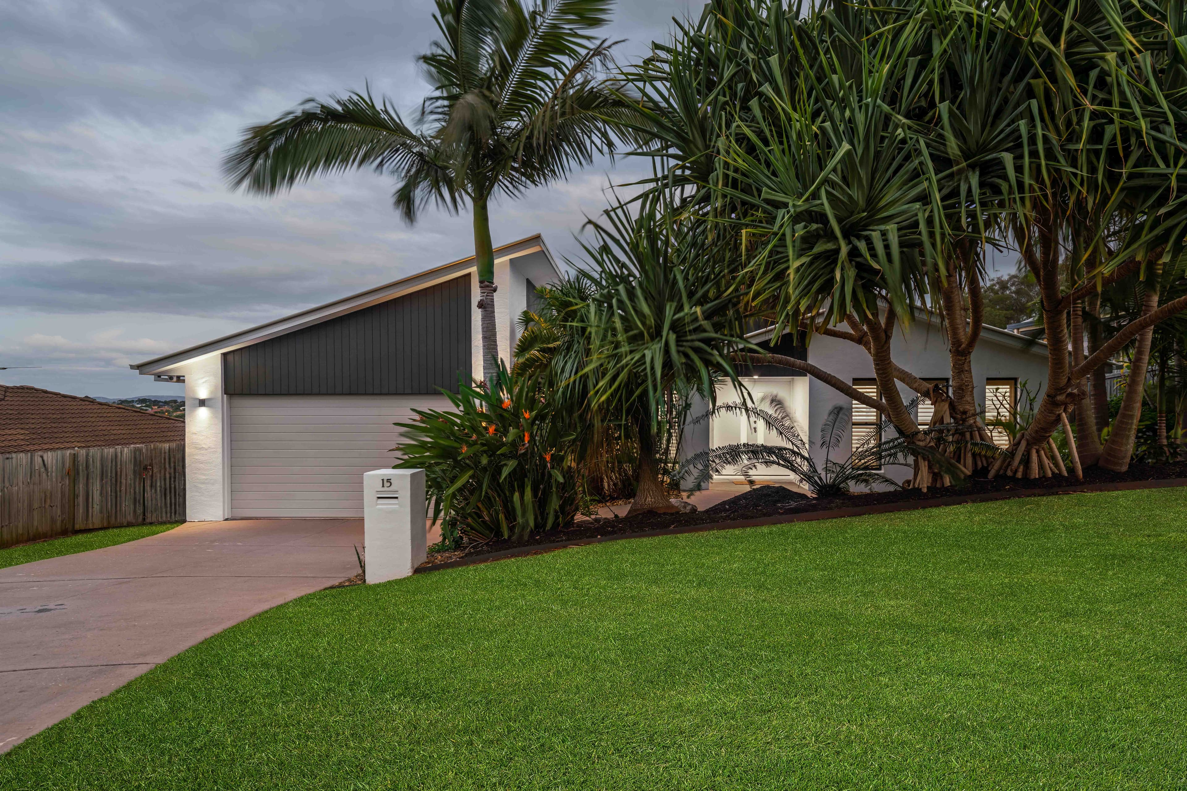 15 Cypress Street, Redland Bay, Redland Bay - Thumbnail 2