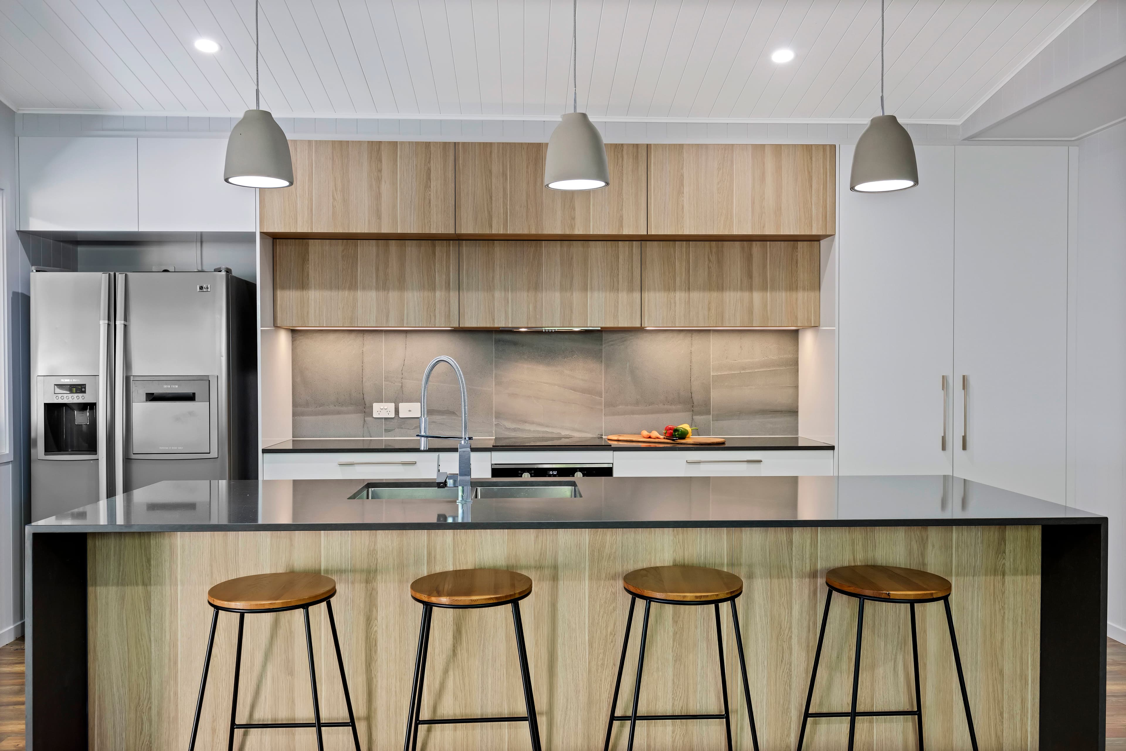 1250 Anzac Avenue, Kallangur, Kallangur - Thumbnail 2