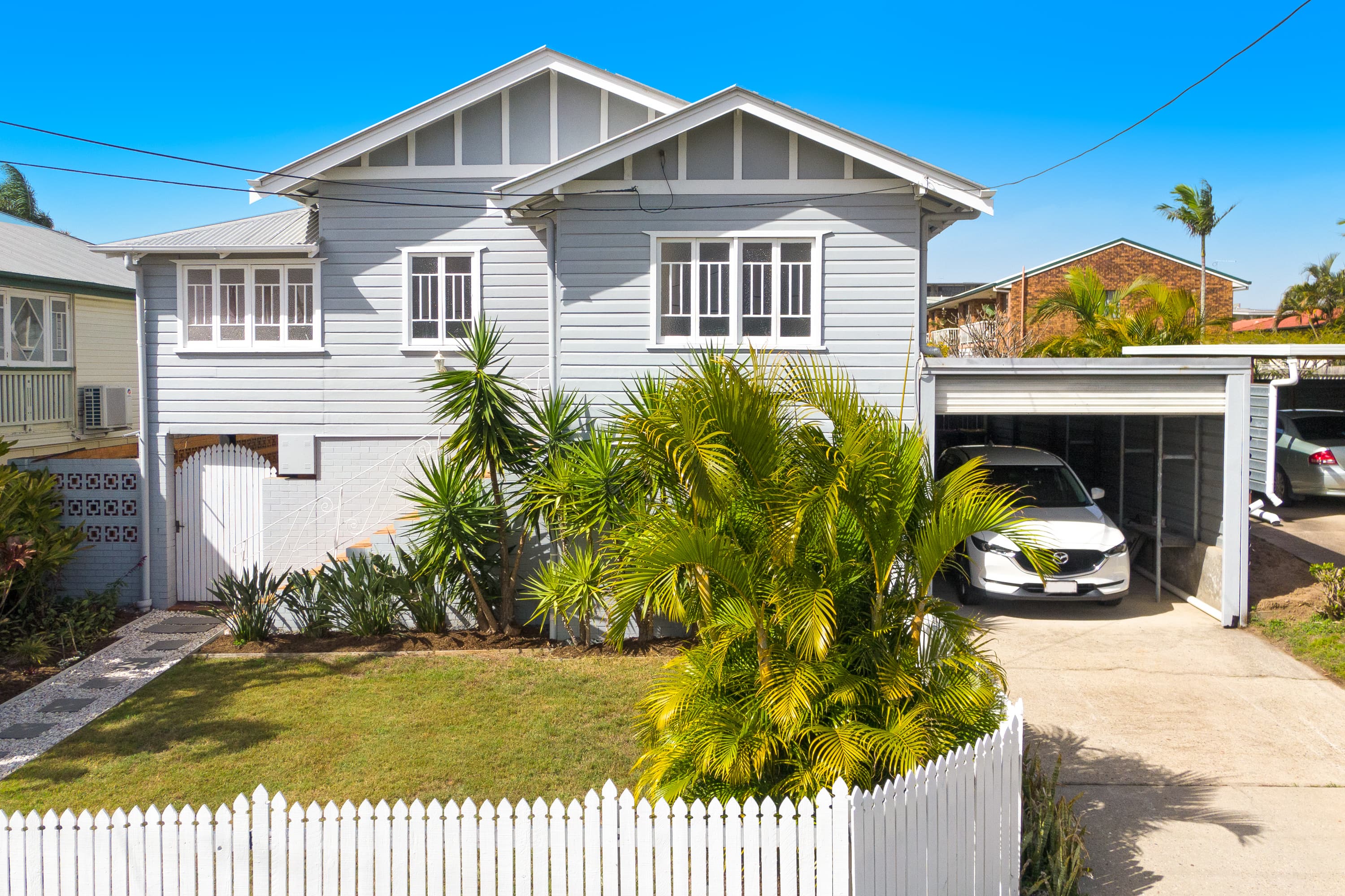 23 Tenth Avenue, Coorparoo, Coorparoo - Image 1