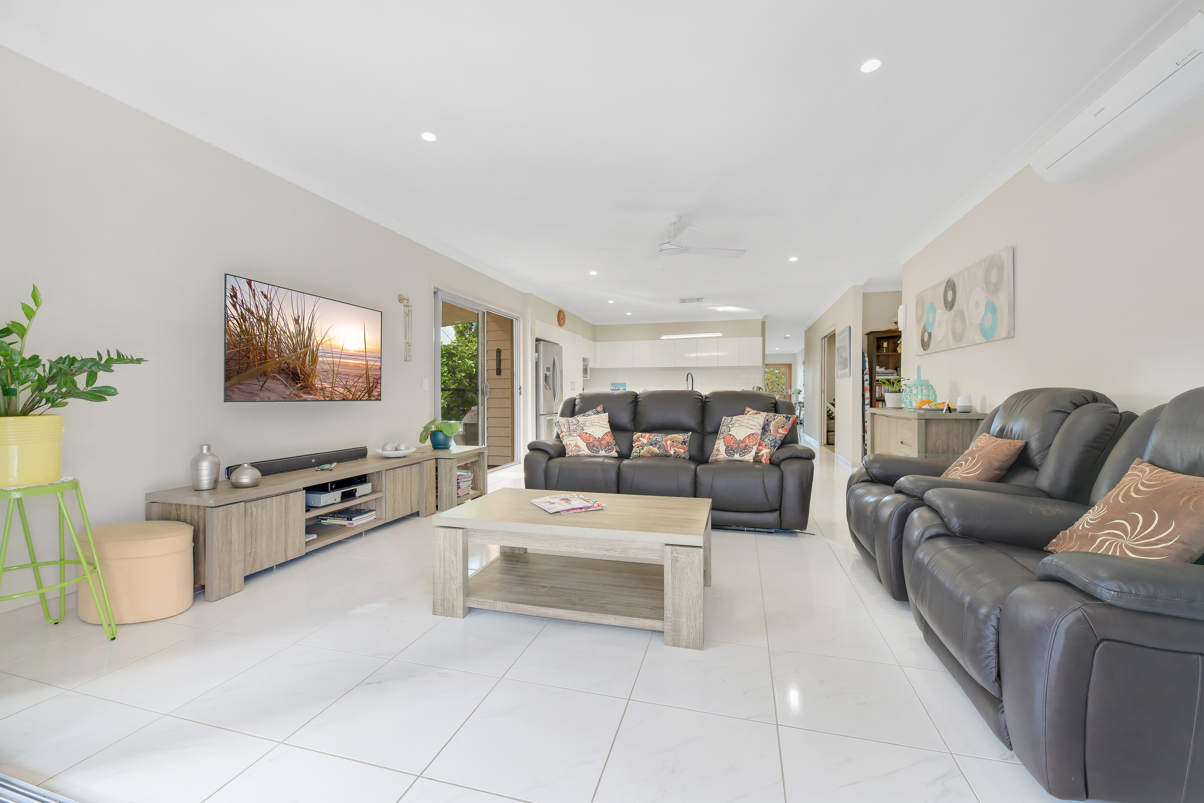 106 Ridgeview Drive, Peregian Springs, Peregian Springs - Thumbnail 2