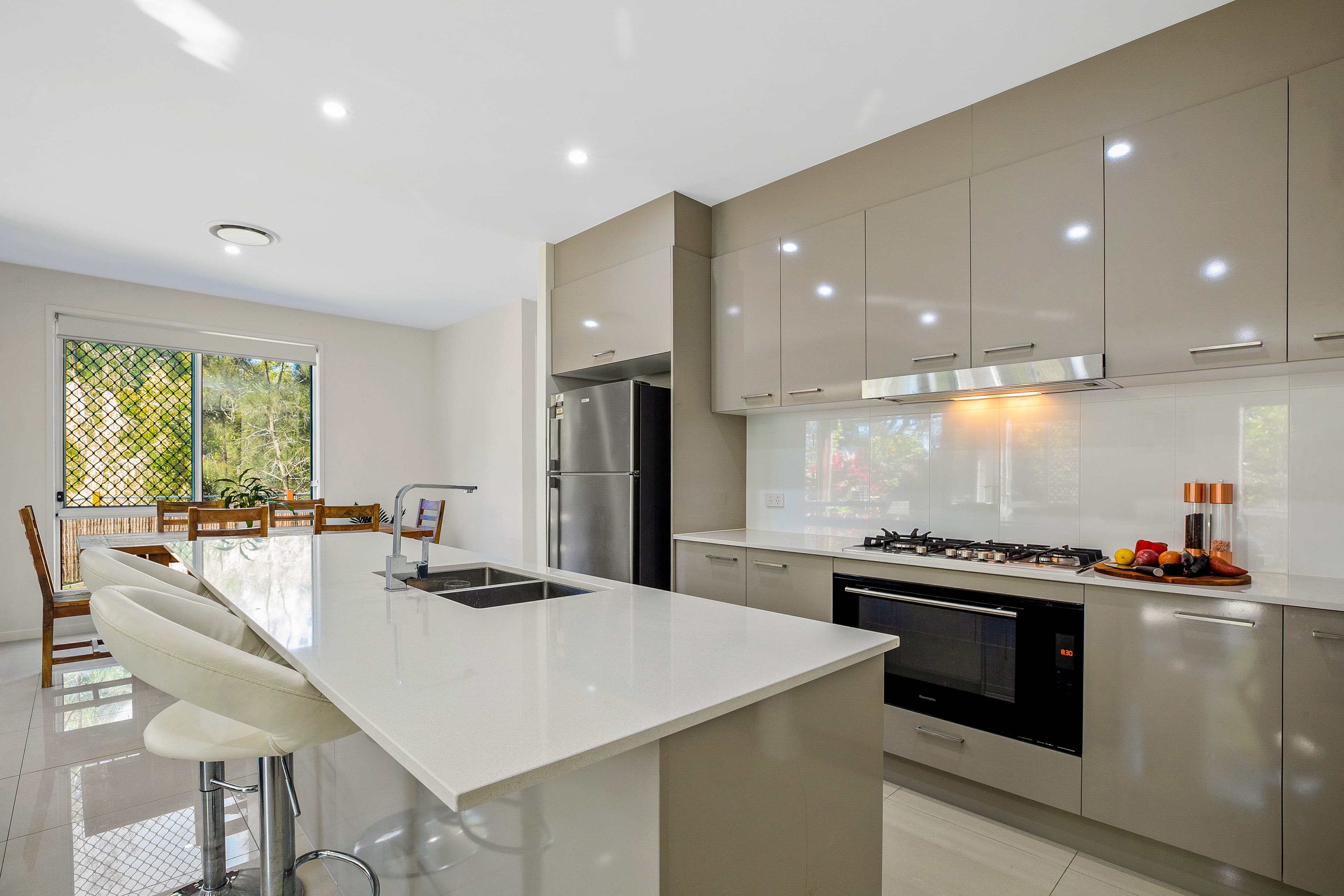9 Causeway Court, Mountain Creek, Mountain Creek - Thumbnail 7