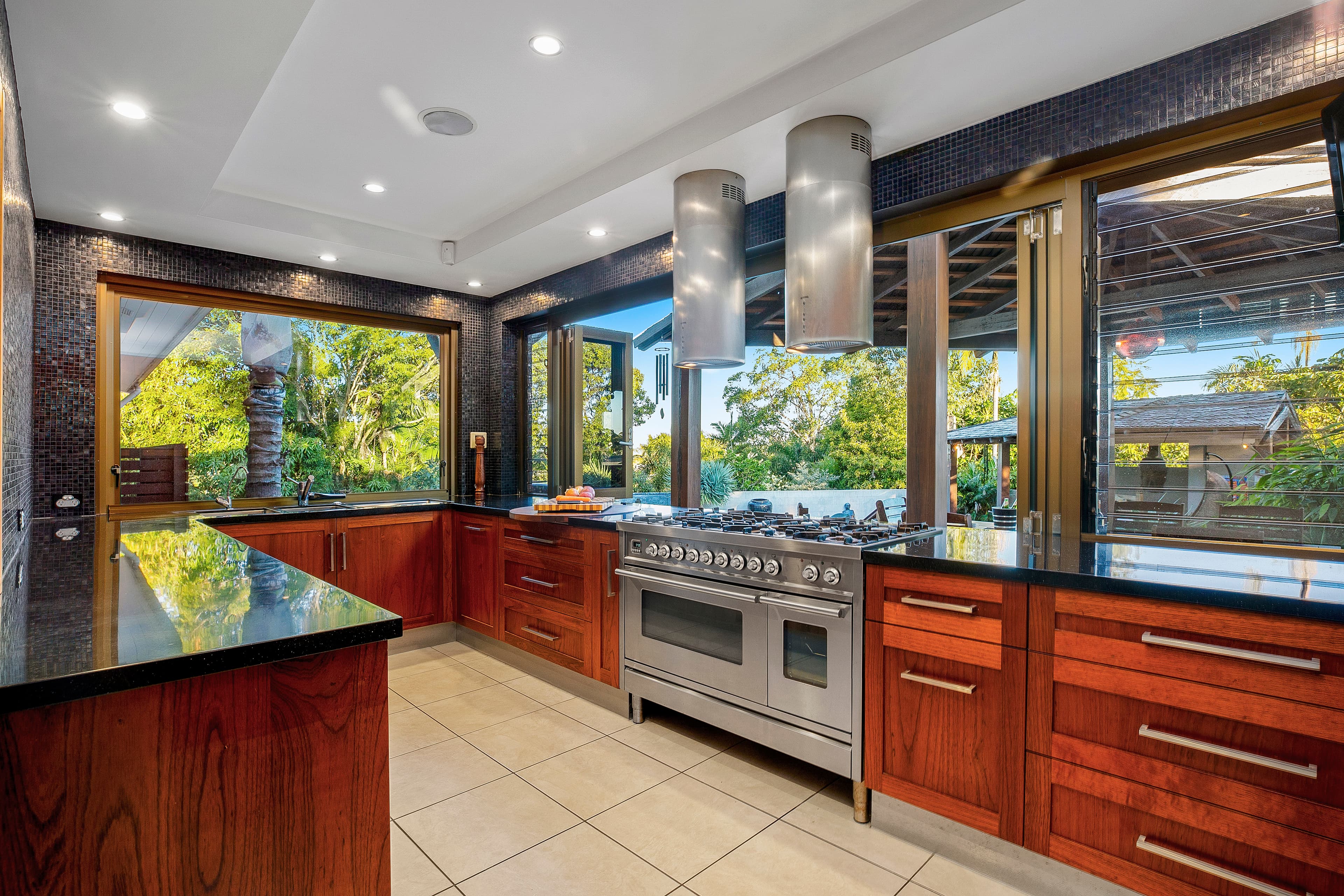 8 Warre Street, Maroochydore, Maroochydore - Thumbnail 3
