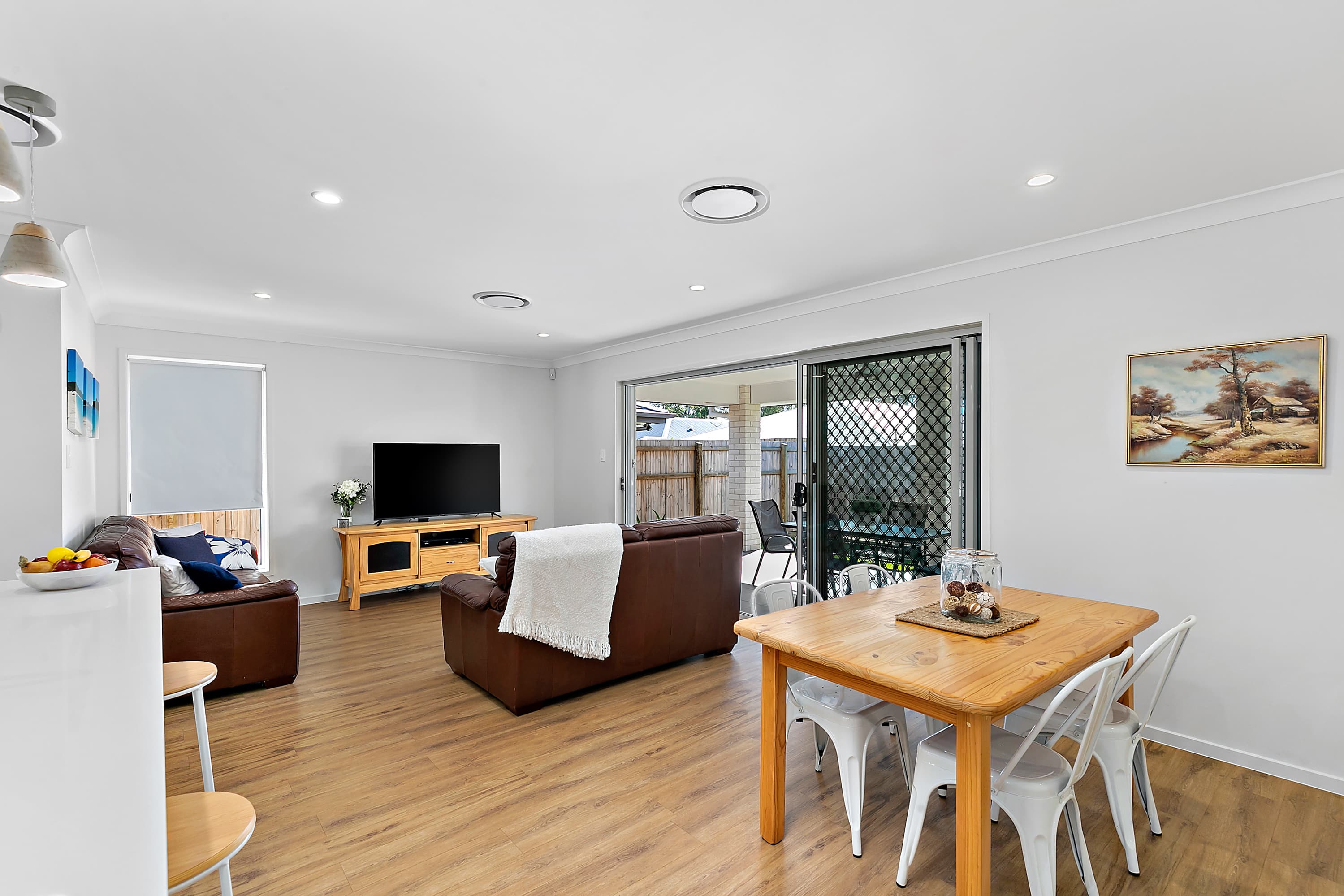 16 Shoalwater Street, Thornlands, Thornlands - Thumbnail 7