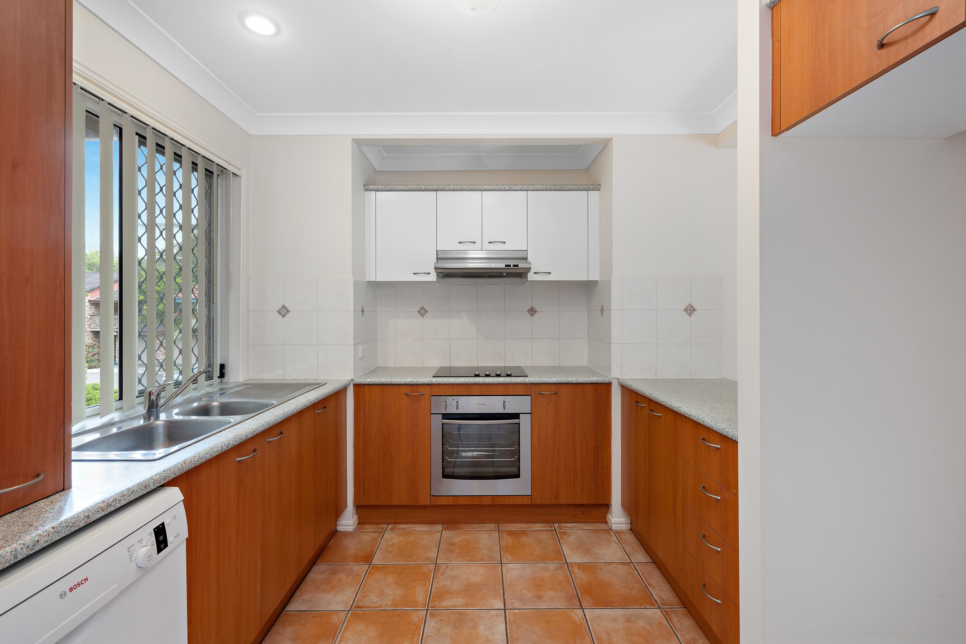 Unit 19/55 Beckwith Street, Ormiston, Ormiston - Thumbnail 2