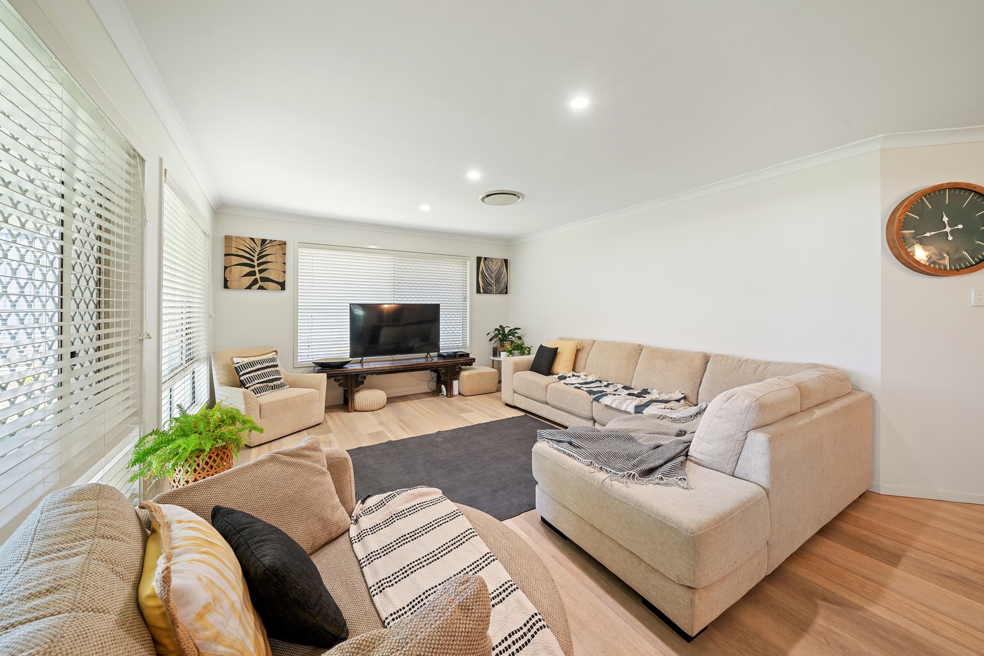 6 Creswick Close, Manly West, Manly West - Thumbnail 7
