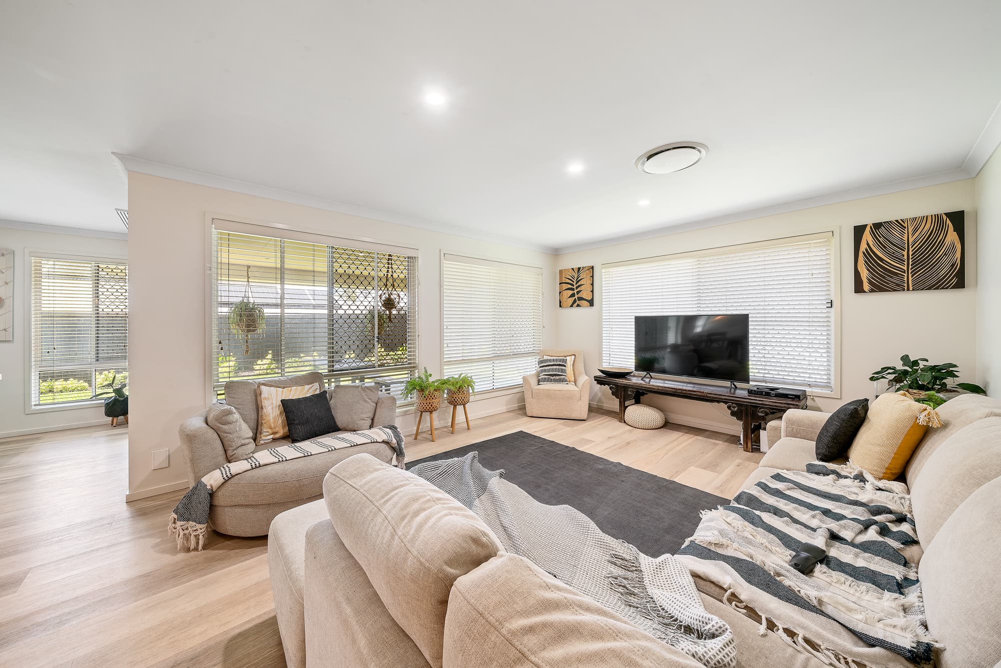 6 Creswick Close, Manly West, Manly West - Thumbnail 6