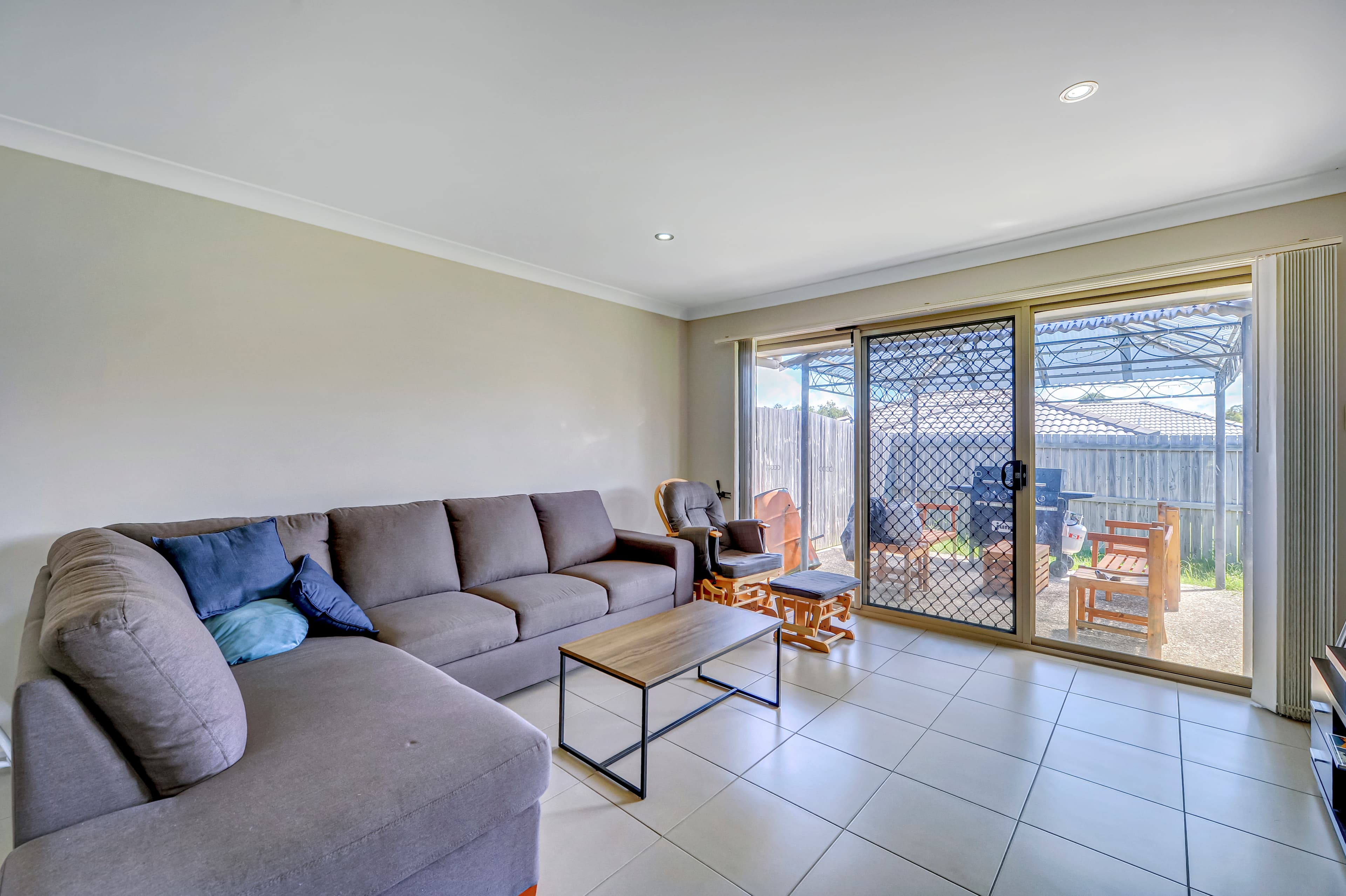 8/B Steamview Court, Burpengary, Burpengary - Thumbnail 2