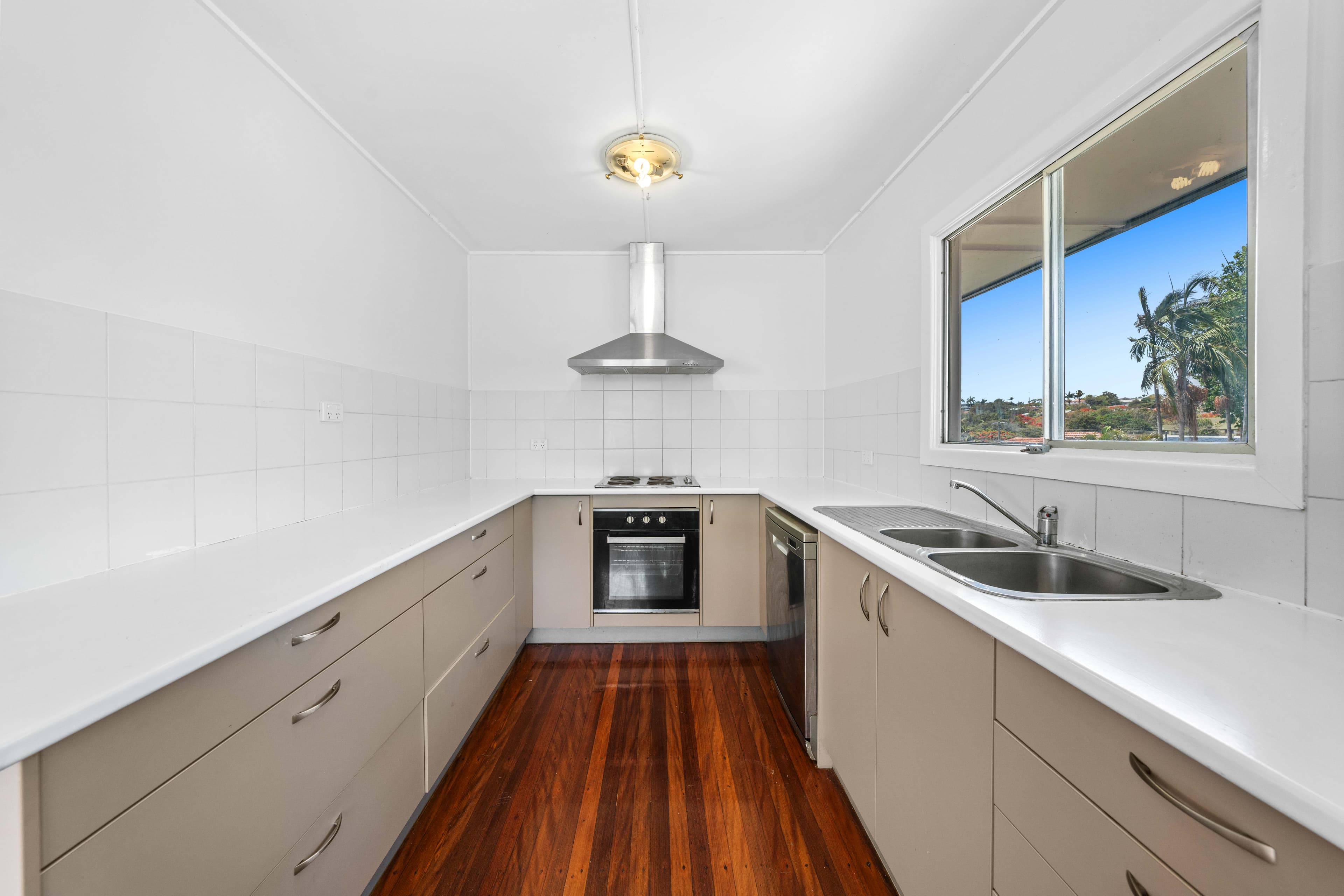 36 Bulgin Avenue, Wynnum West, Wynnum West - Thumbnail 8