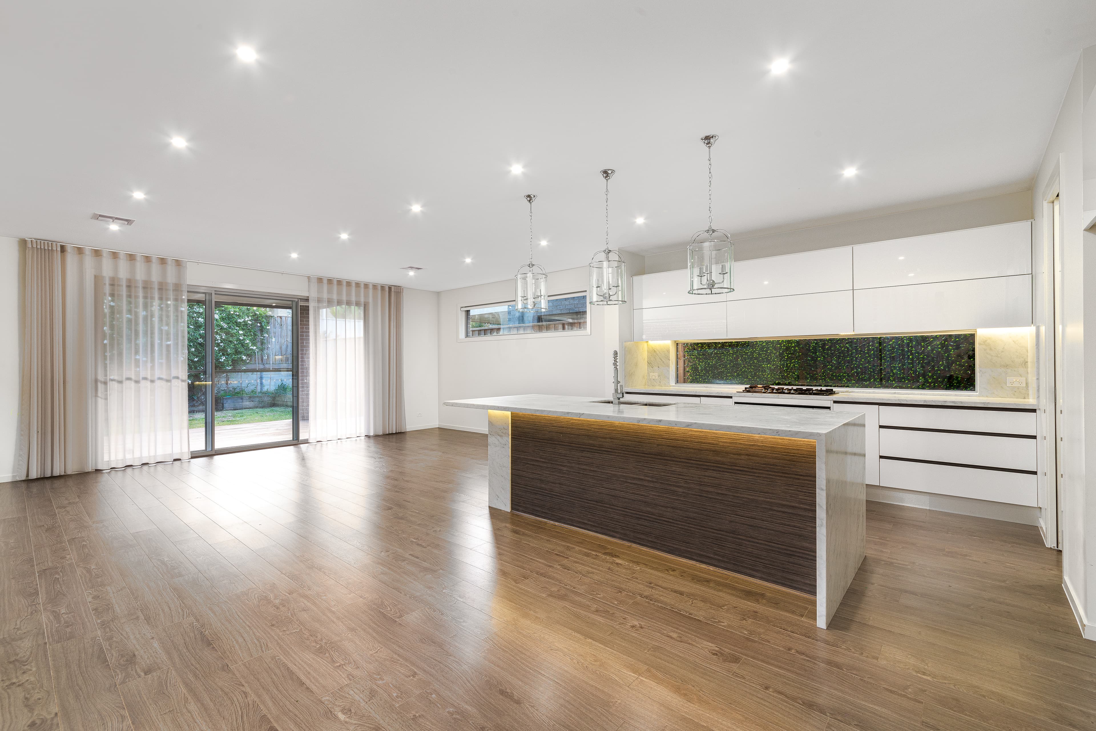 26 Veneto Grove, Greenvale, Greenvale - Thumbnail 3
